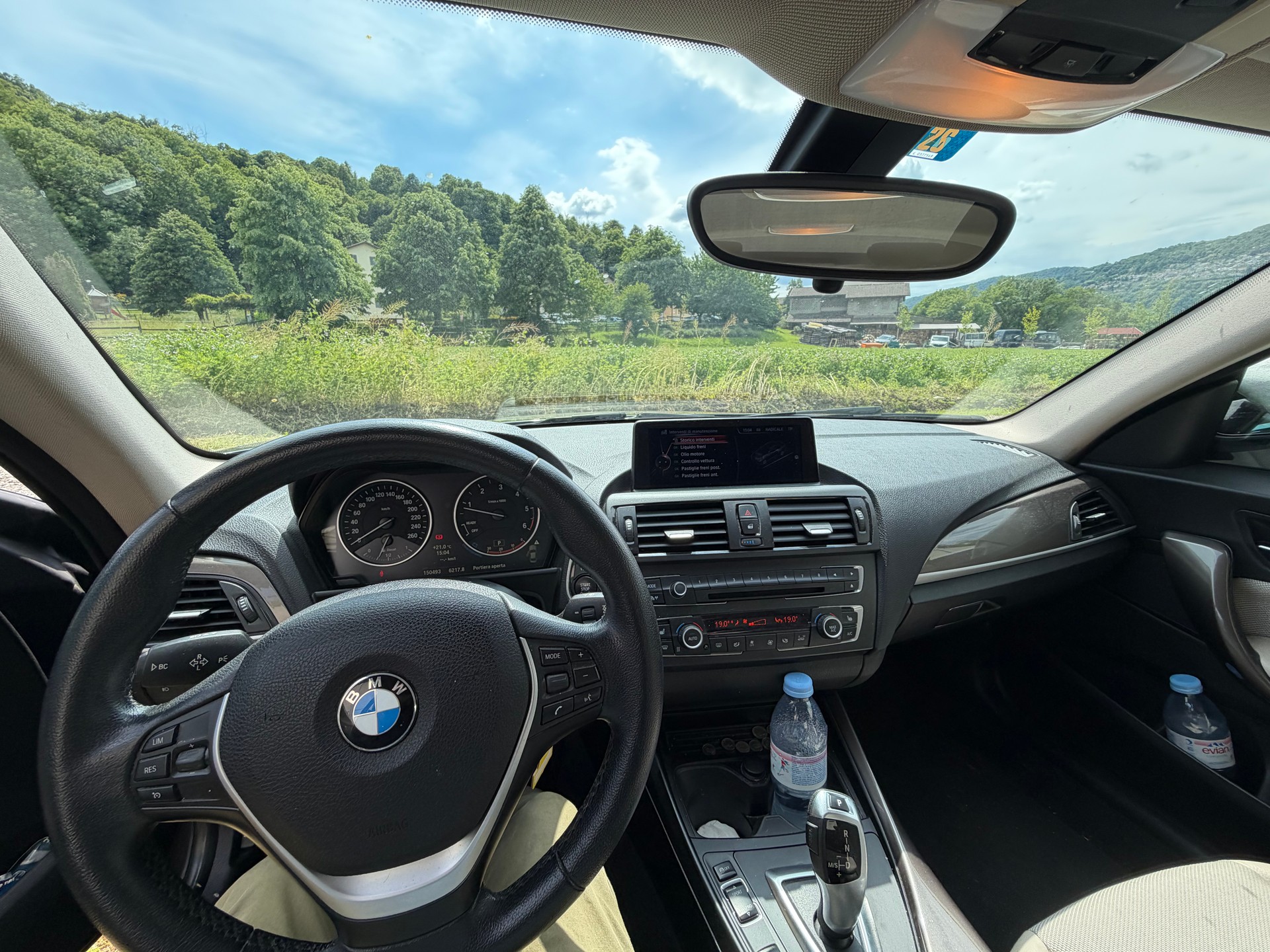 BMW 218d-image-5
