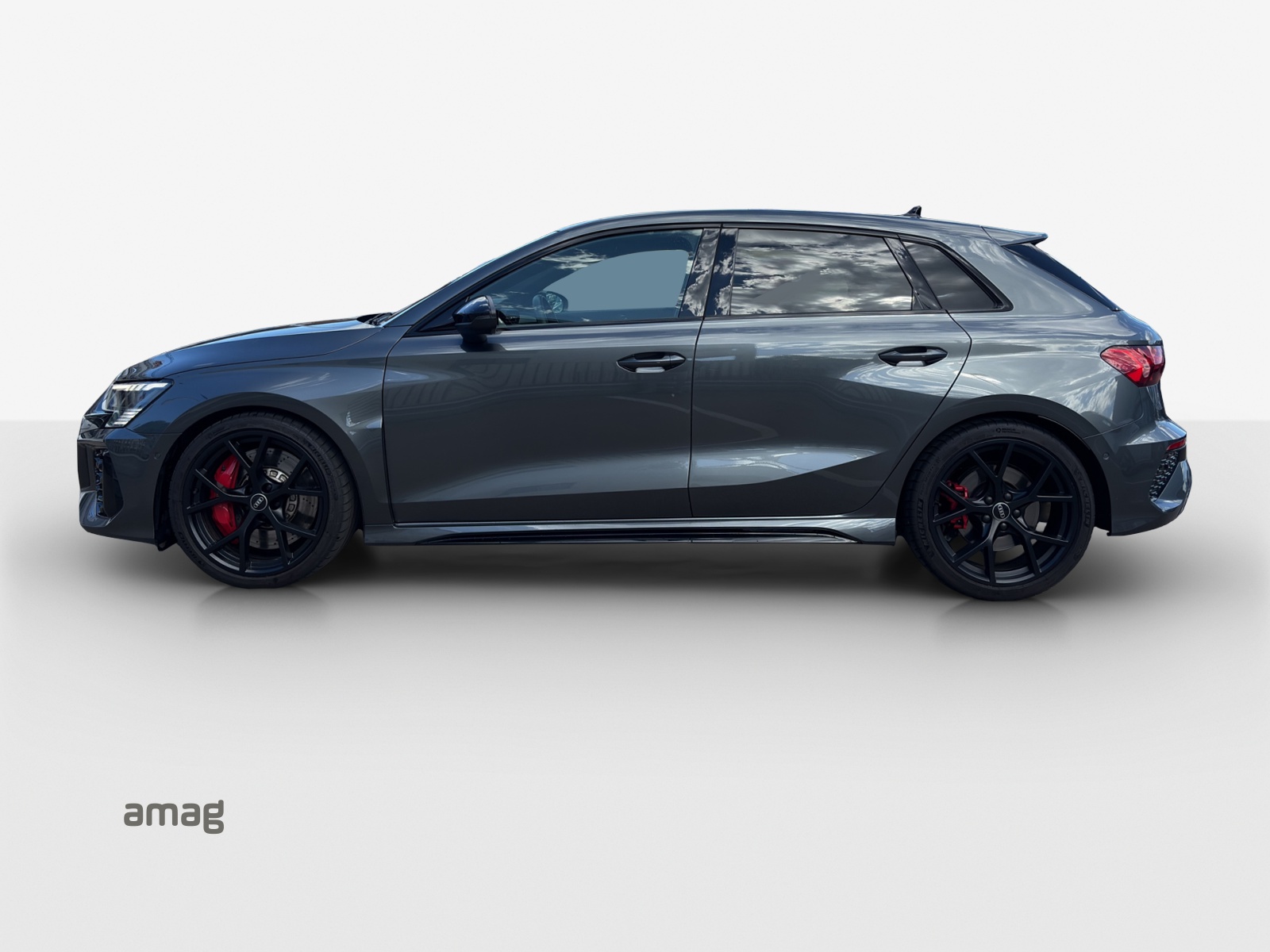 AUDI RS3 Sportback 2.5 TSI quattro S-tronic-image-1