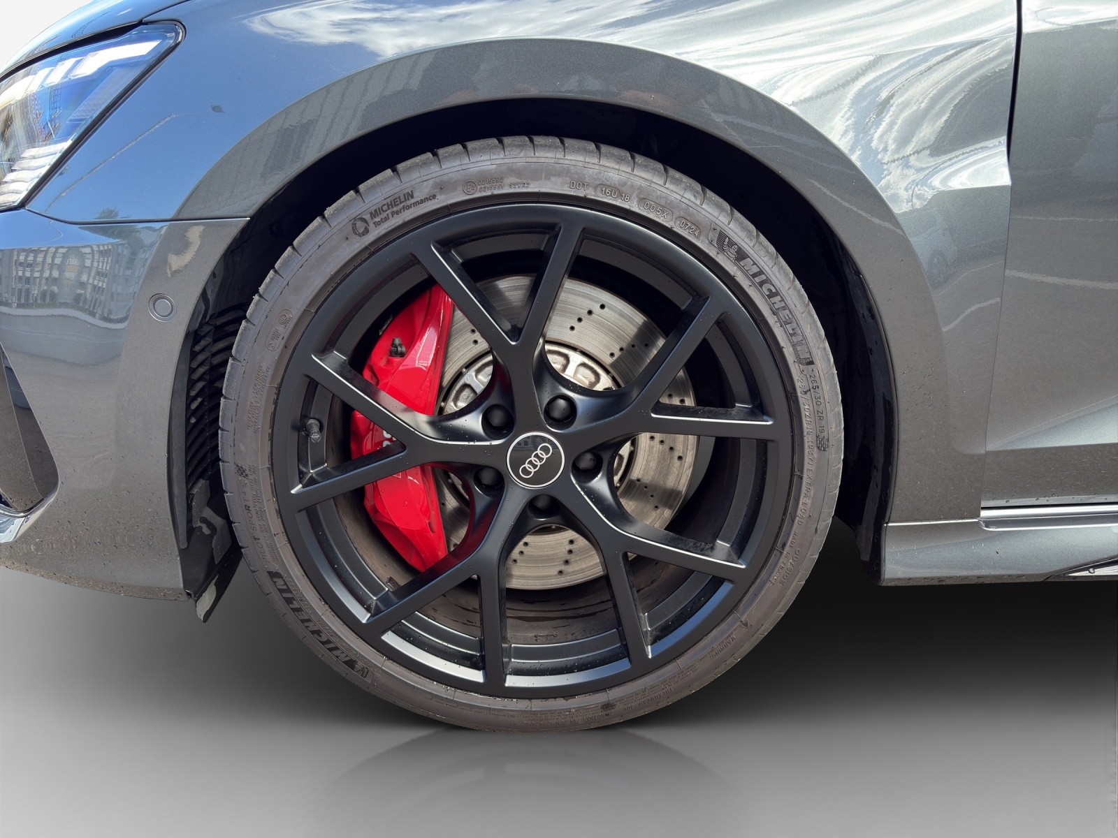 AUDI RS3 Sportback 2.5 TSI quattro S-tronic-image-13