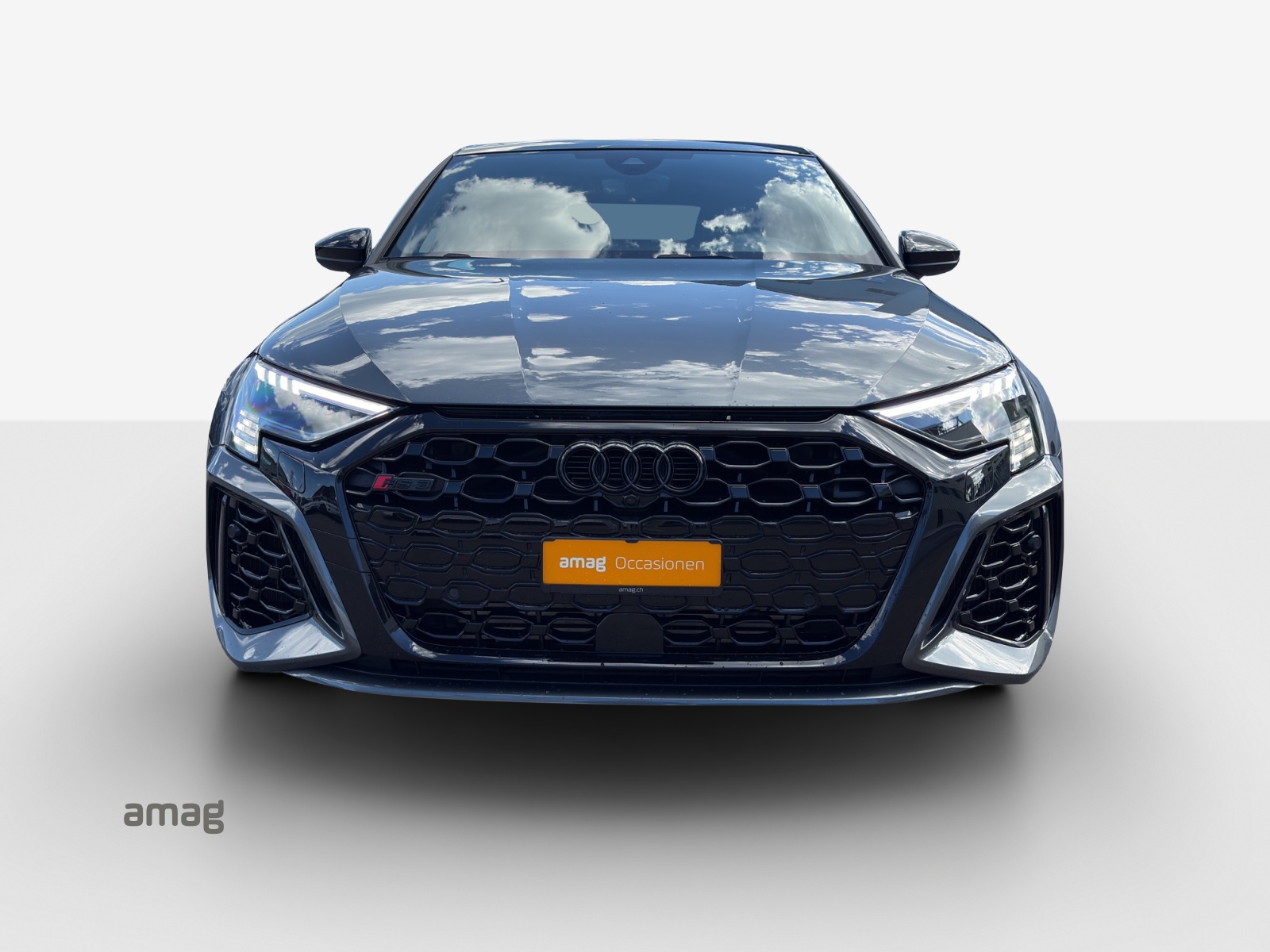 AUDI RS3 Sportback 2.5 TSI quattro S-tronic-image-6