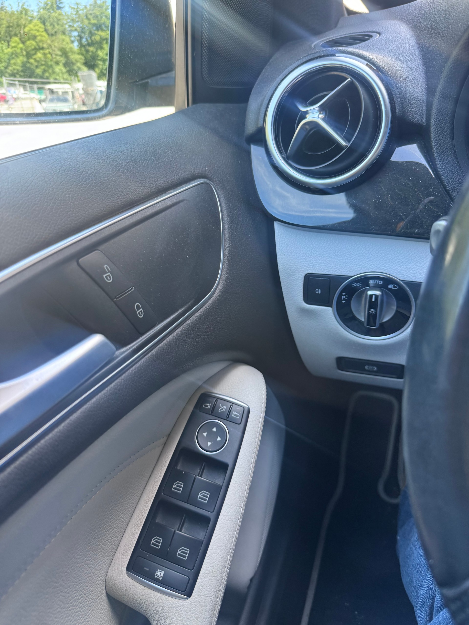 MERCEDES-BENZ B 250 7G-DCT-image-15