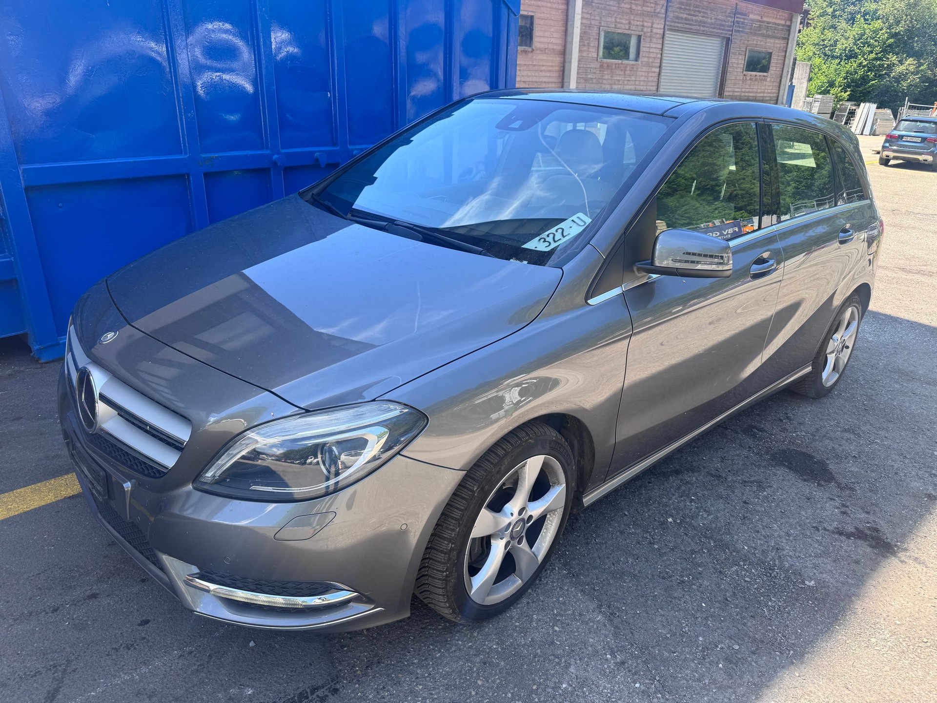 MERCEDES-BENZ B 250 7G-DCT-image-0