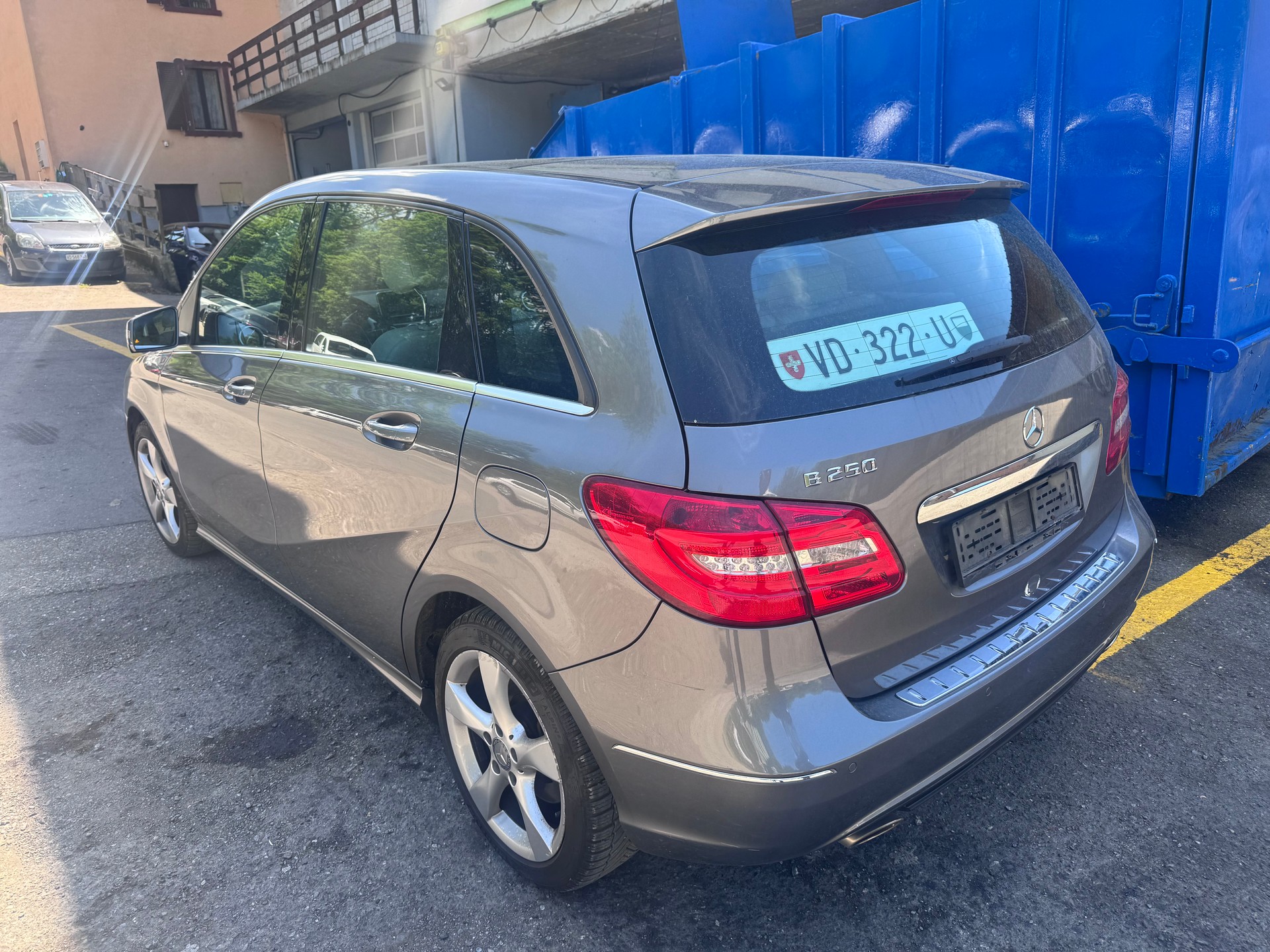 MERCEDES-BENZ B 250 7G-DCT-image-3