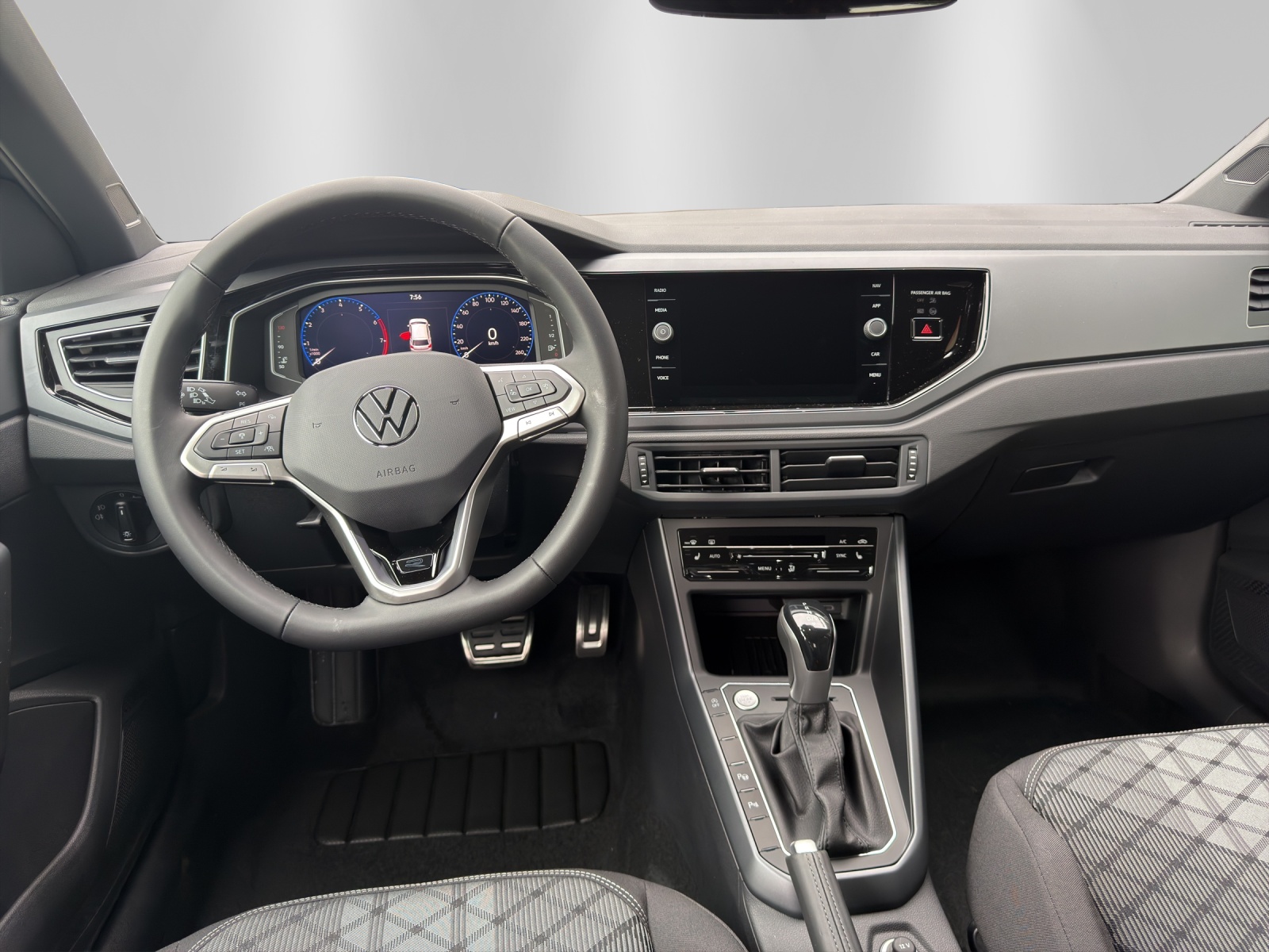 VW Polo 1.0 TSI R-Line United DSG-image-9