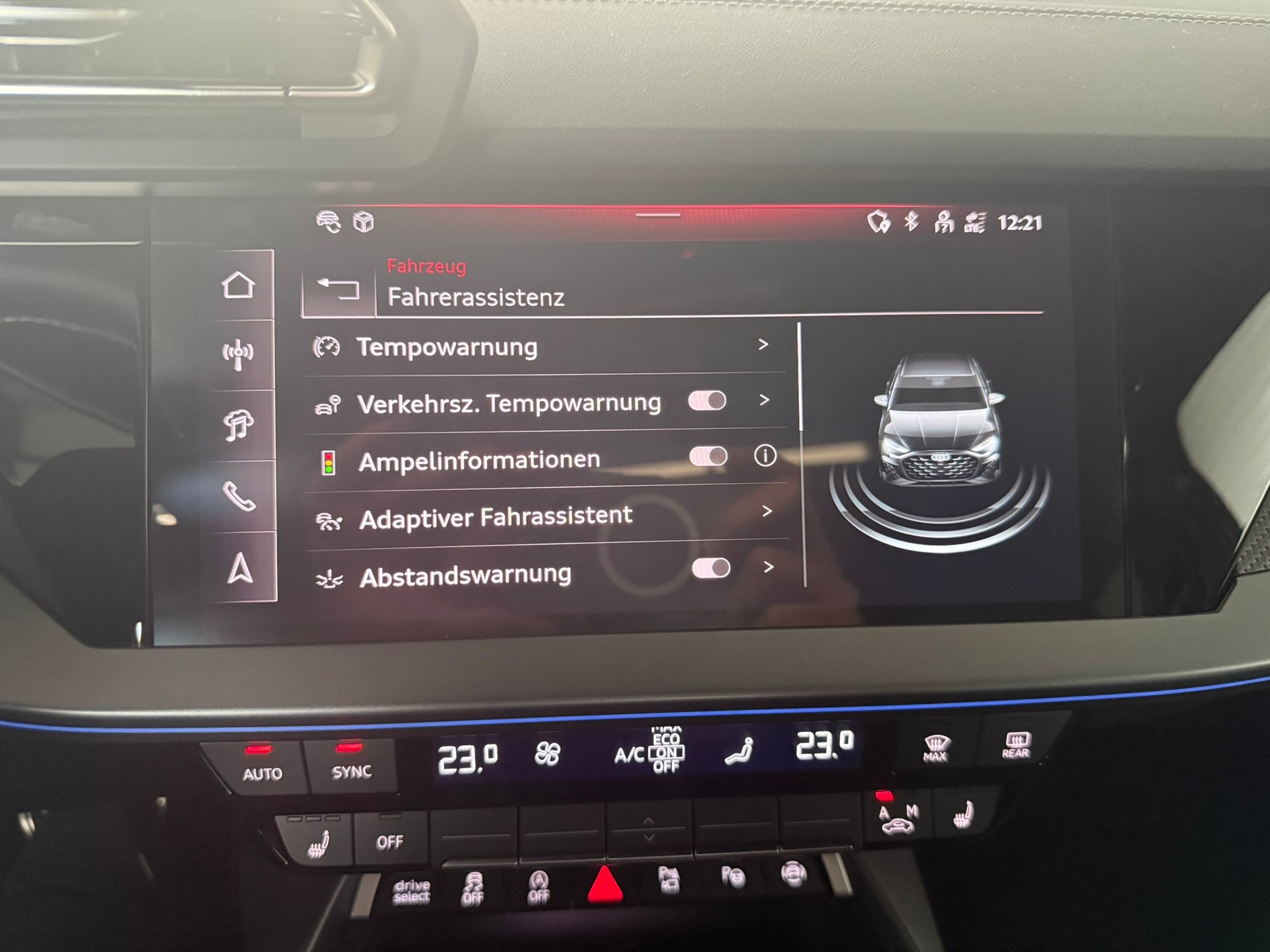 AUDI S3 Limousine TFSI quattro S-tronic, Distriktgrün Metallic-image-21