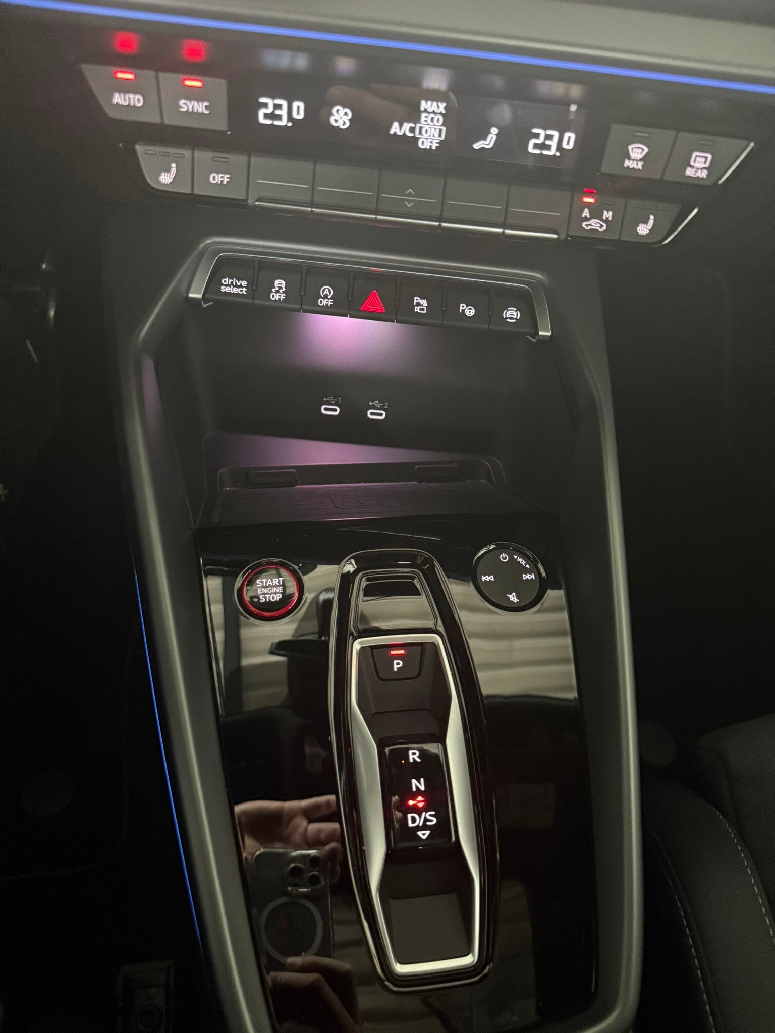 AUDI S3 Limousine TFSI quattro S-tronic, Distriktgrün Metallic-image-17