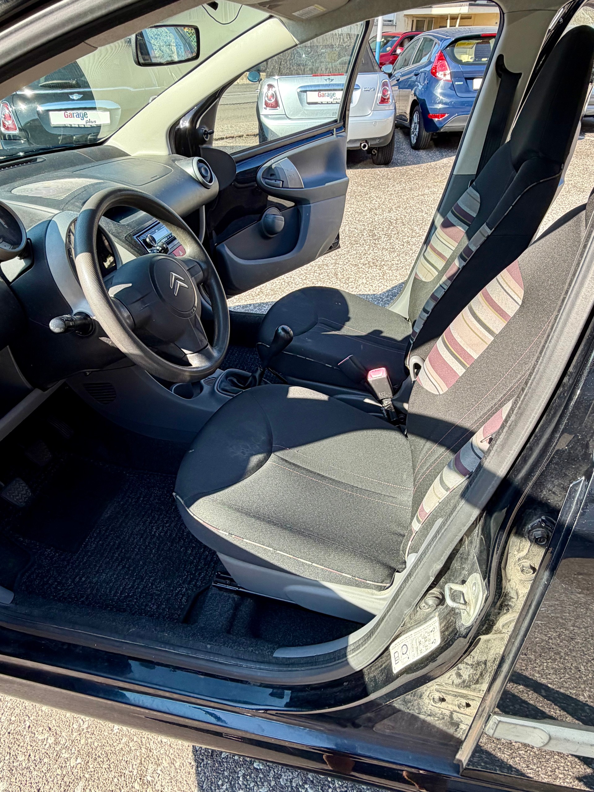 CITROEN C1 1.0i Chic (SX)-image-7