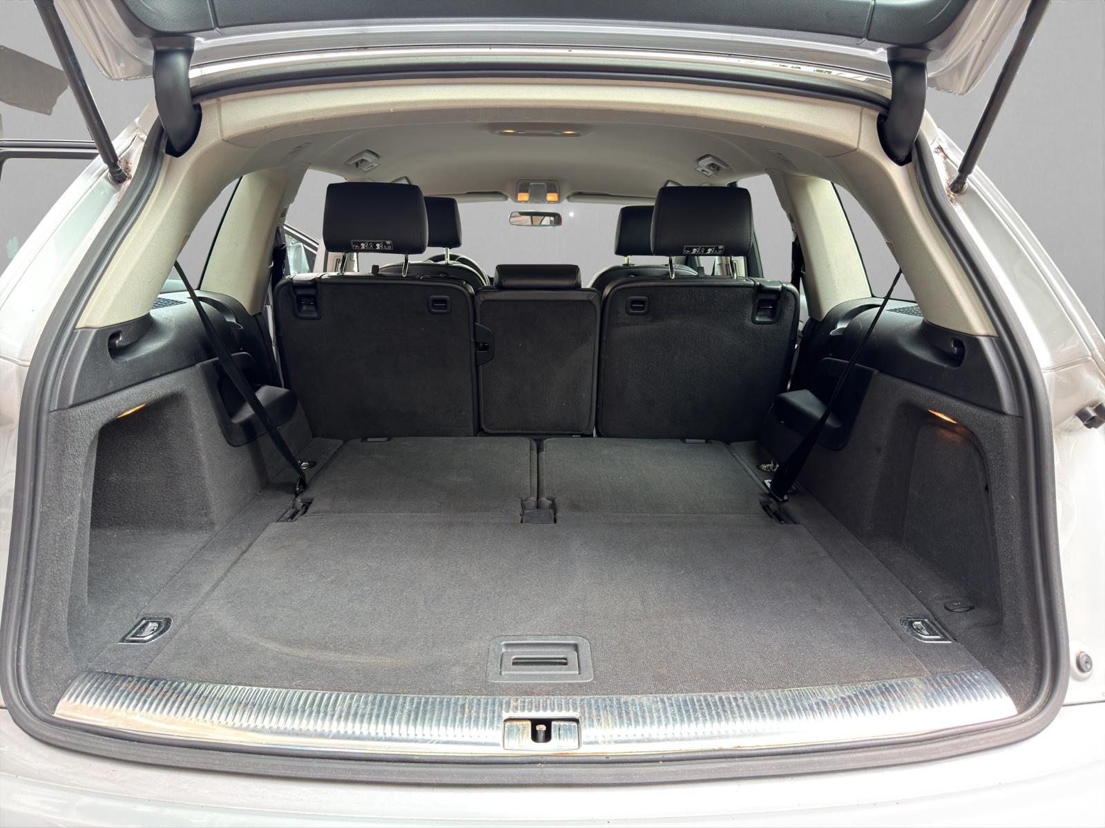 AUDI Q7 3.0 TDI addBlue quattro tiptronic-image-10