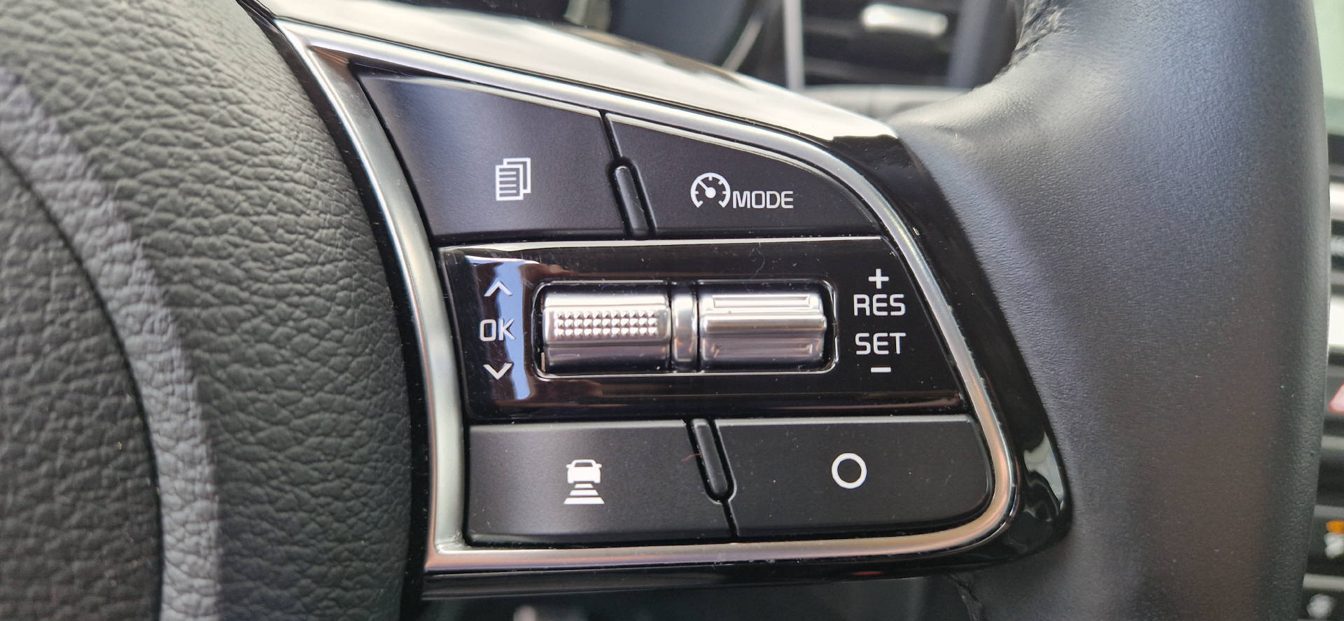 KIA Ceed SW 1.6 GDi Plug-in Hybrid Style-image-15