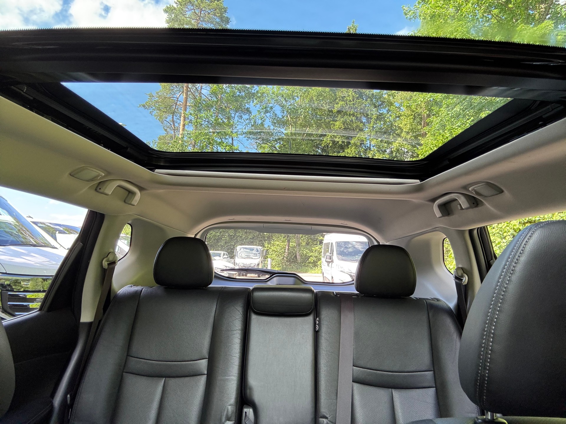 NISSAN X-Trail 1.6 dCi tekna 4x4-image-13