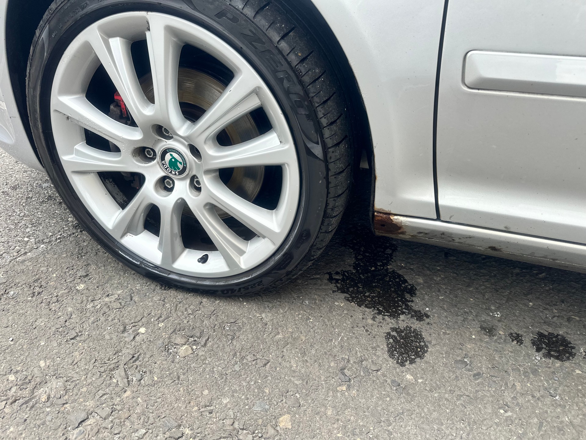 SKODA Octavia 2.0 TFSI RS-image-4
