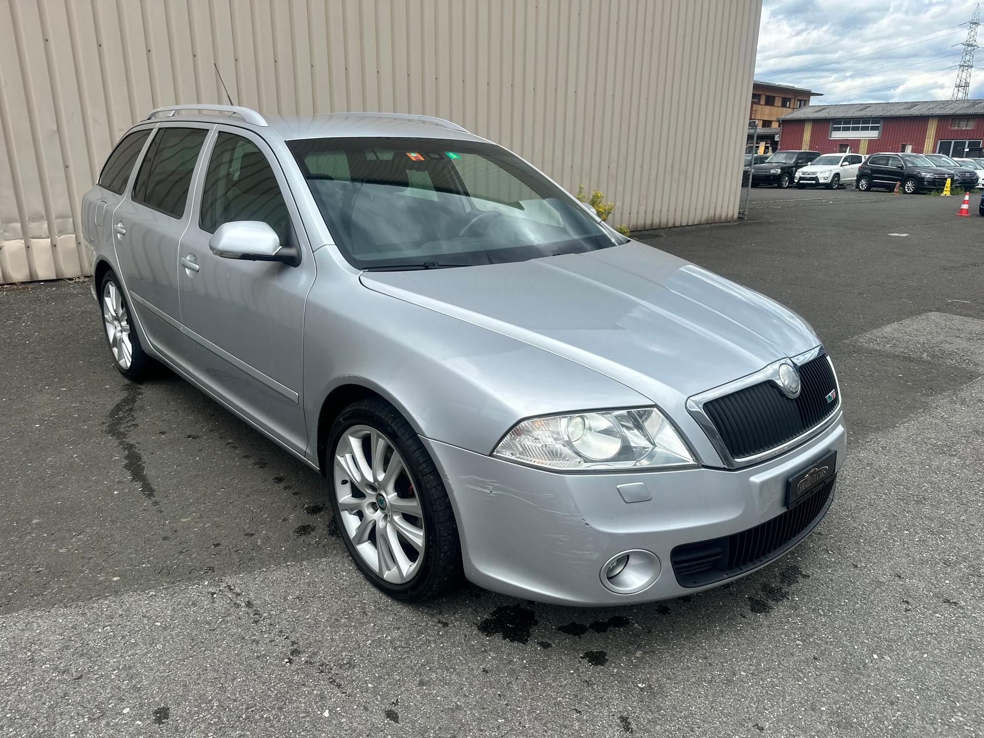 SKODA Octavia 2.0 TFSI RS-image-1