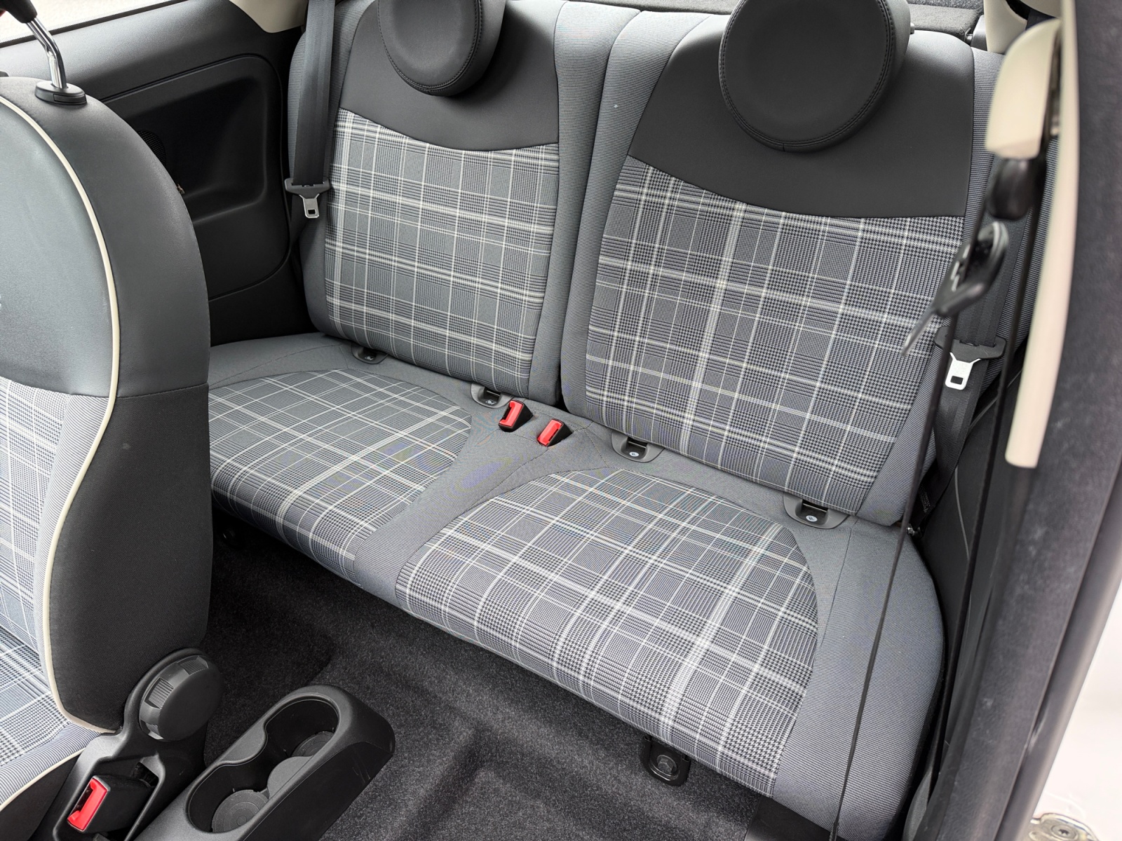 FIAT 500 0.9 T TwinAir Lounge-image-12