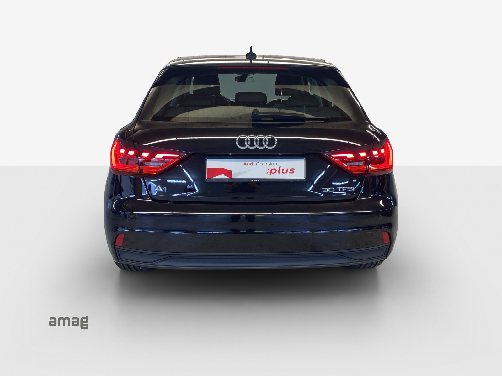 AUDI A1 Sportback 30 TFSI Attraction S-tronic-image-3
