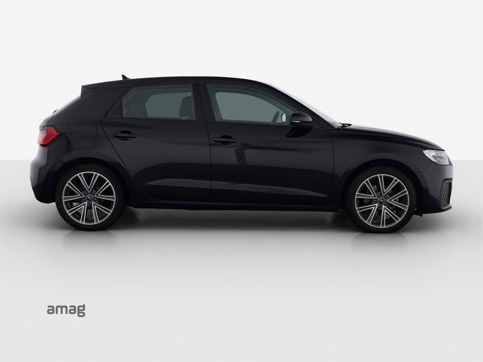 AUDI A1 Sportback 30 TFSI Attraction S-tronic-image-4
