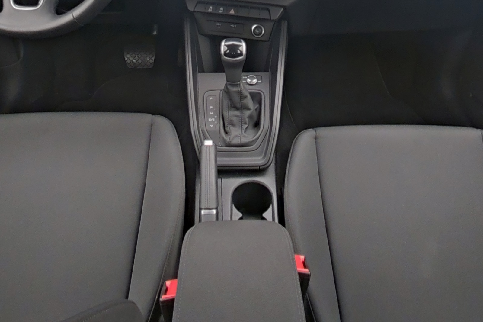 AUDI A1 Sportback 30 TFSI Attraction S-tronic-image-8