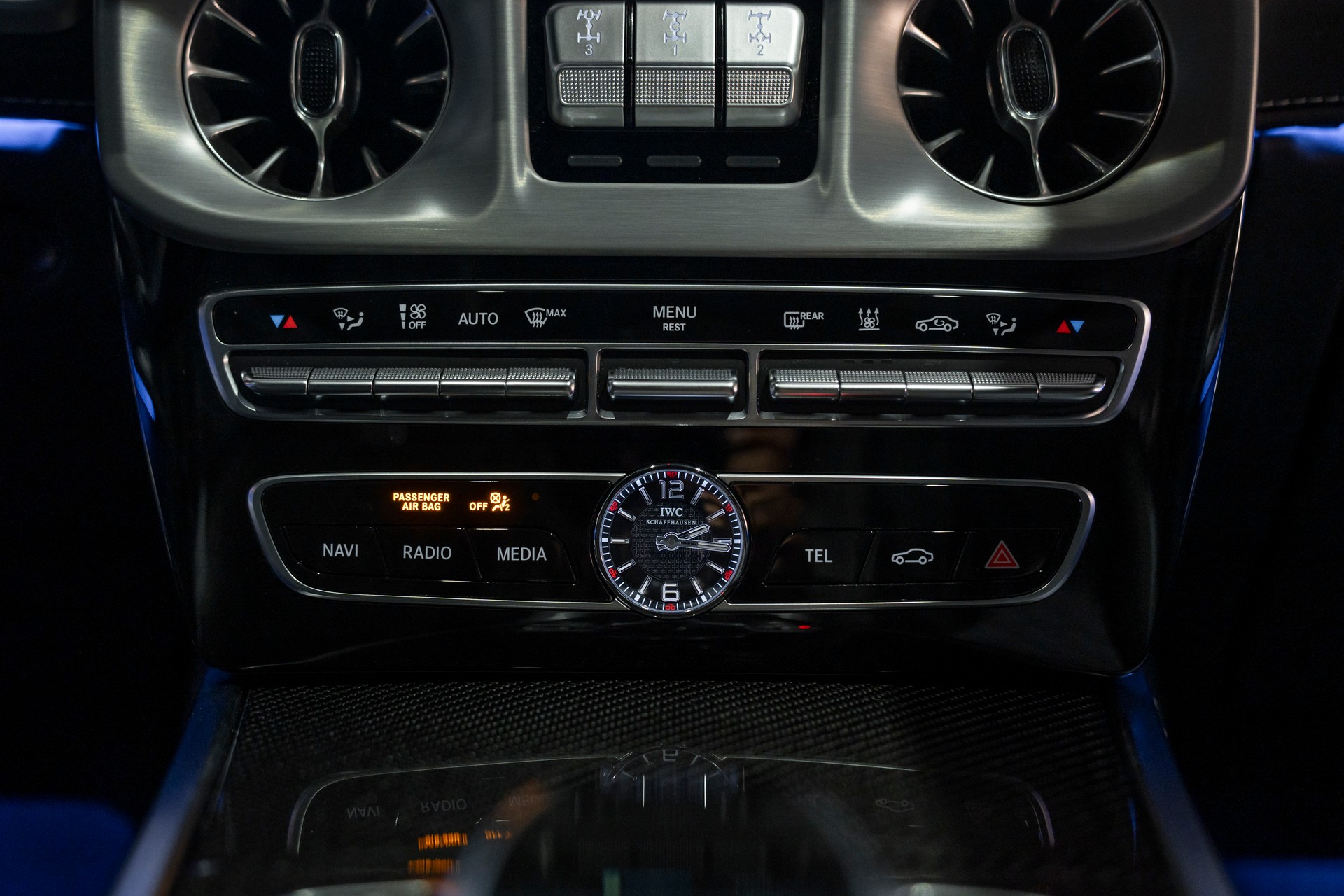 MERCEDES-BENZ G 63 AMG Speedshift Plus G-Tronic-image-12