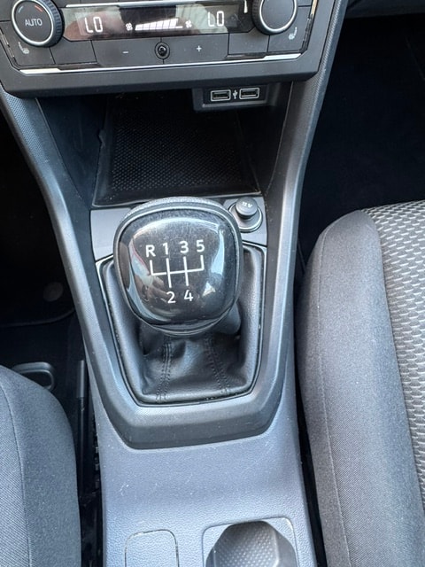 VW T-Cross 1.0 TSI Life-image-19
