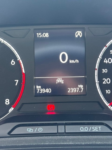 VW T-Cross 1.0 TSI Life-image-10