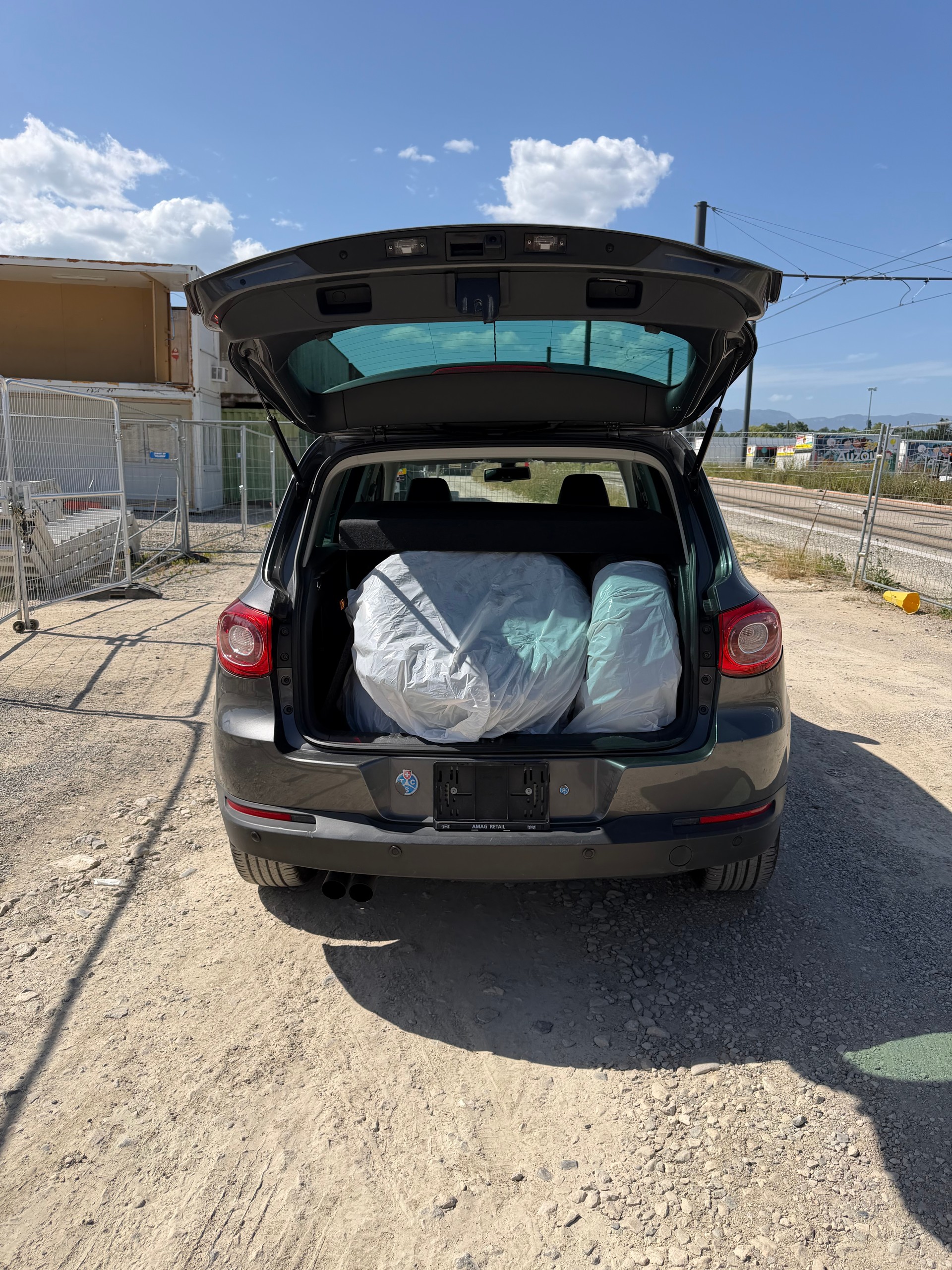 VW Tiguan 2.0 TSI Sport&Style DSG-image-12