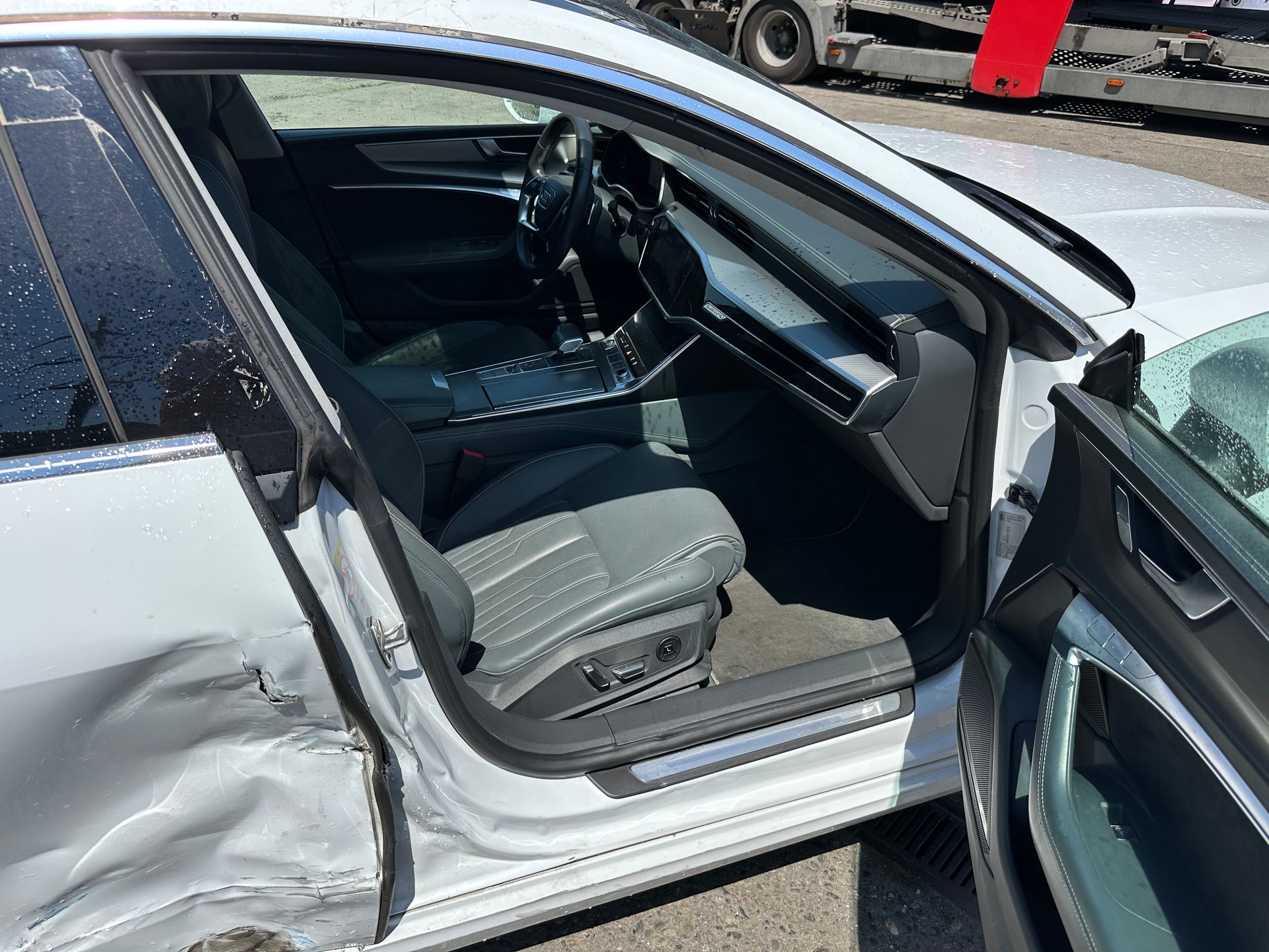 AUDI A7 Sportback 50 TDI quattro S-tronic-image-12