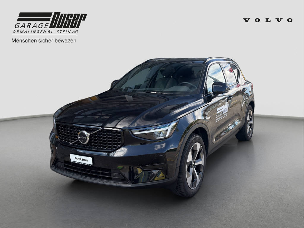 VOLVO XC40 2.0 B3 MH Plus Dark-image-0
