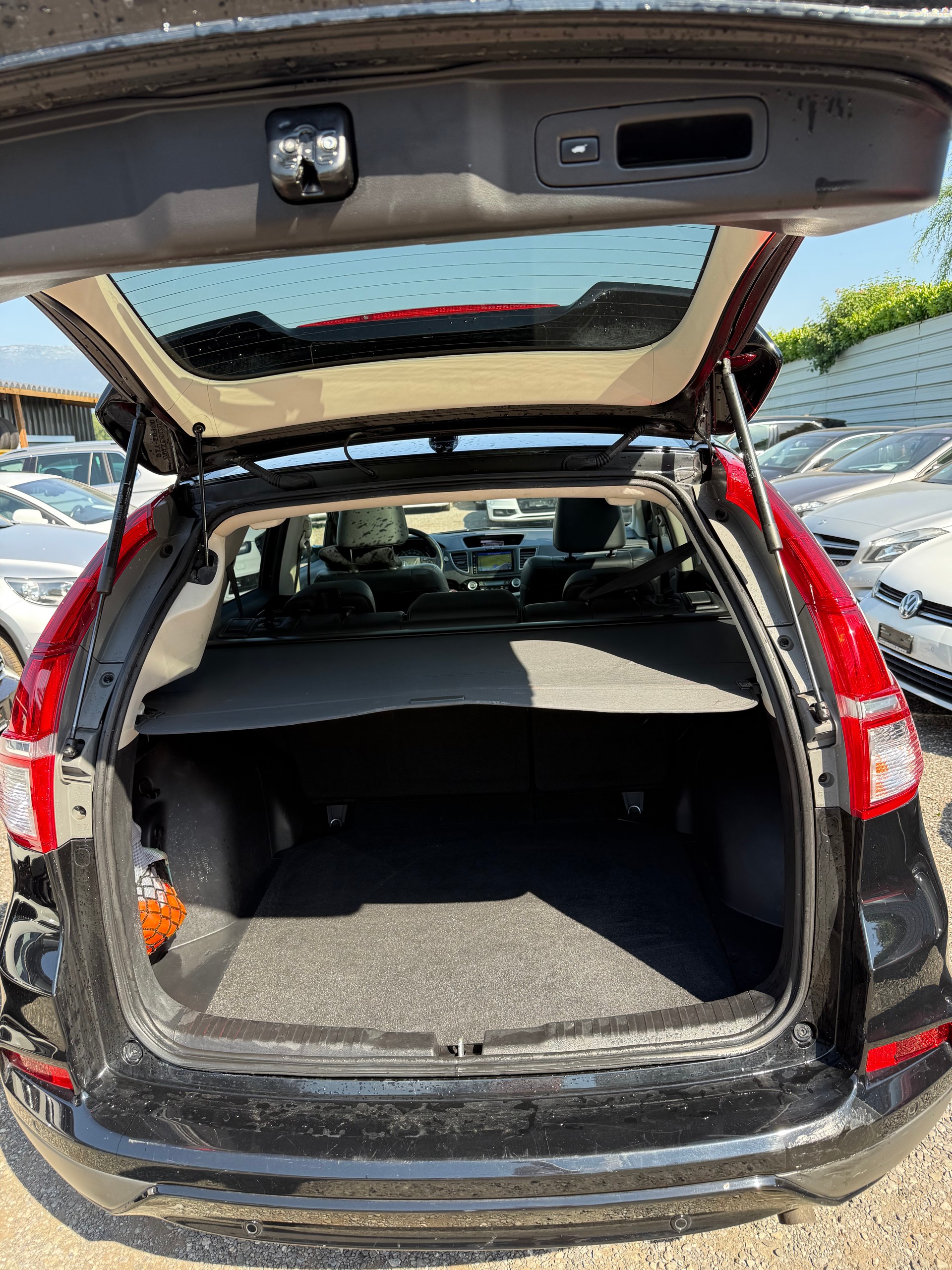 HONDA CR-V 1.6 i-DTEC Executive 4WD Automatic-image-4