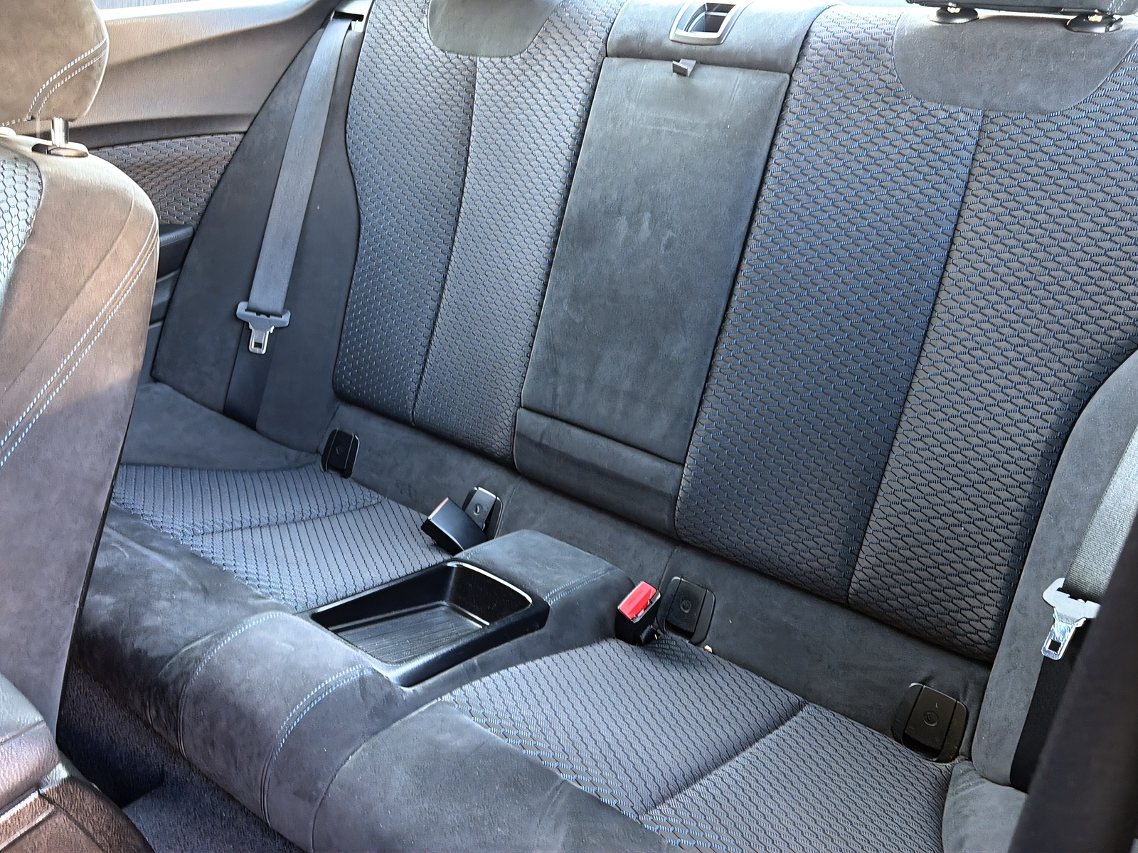 BMW M235i Steptronic-image-16