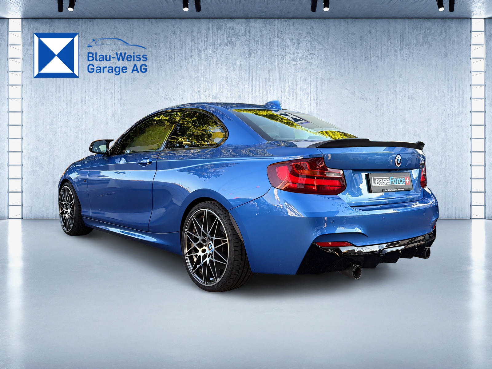 BMW M235i Steptronic-image-6