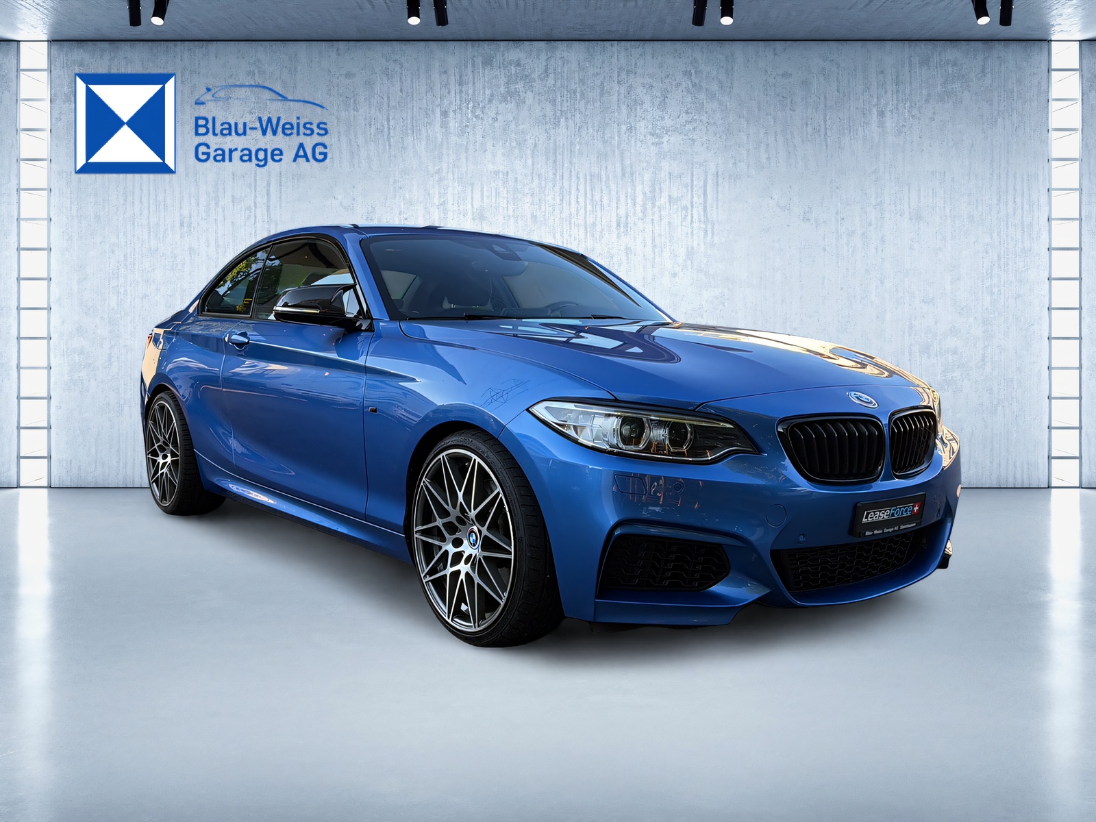 BMW M235i Steptronic-image-2