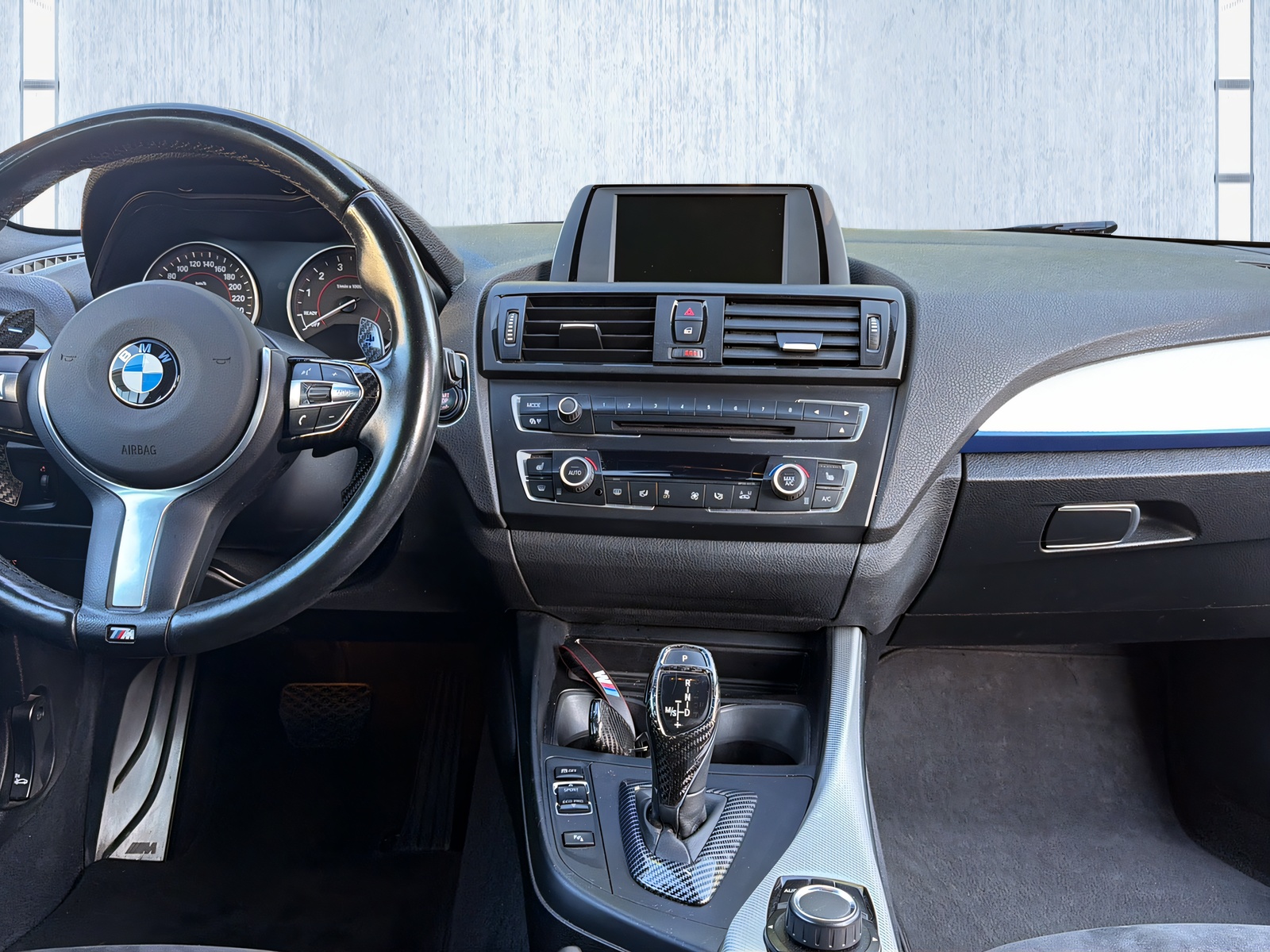 BMW M235i Steptronic-image-14