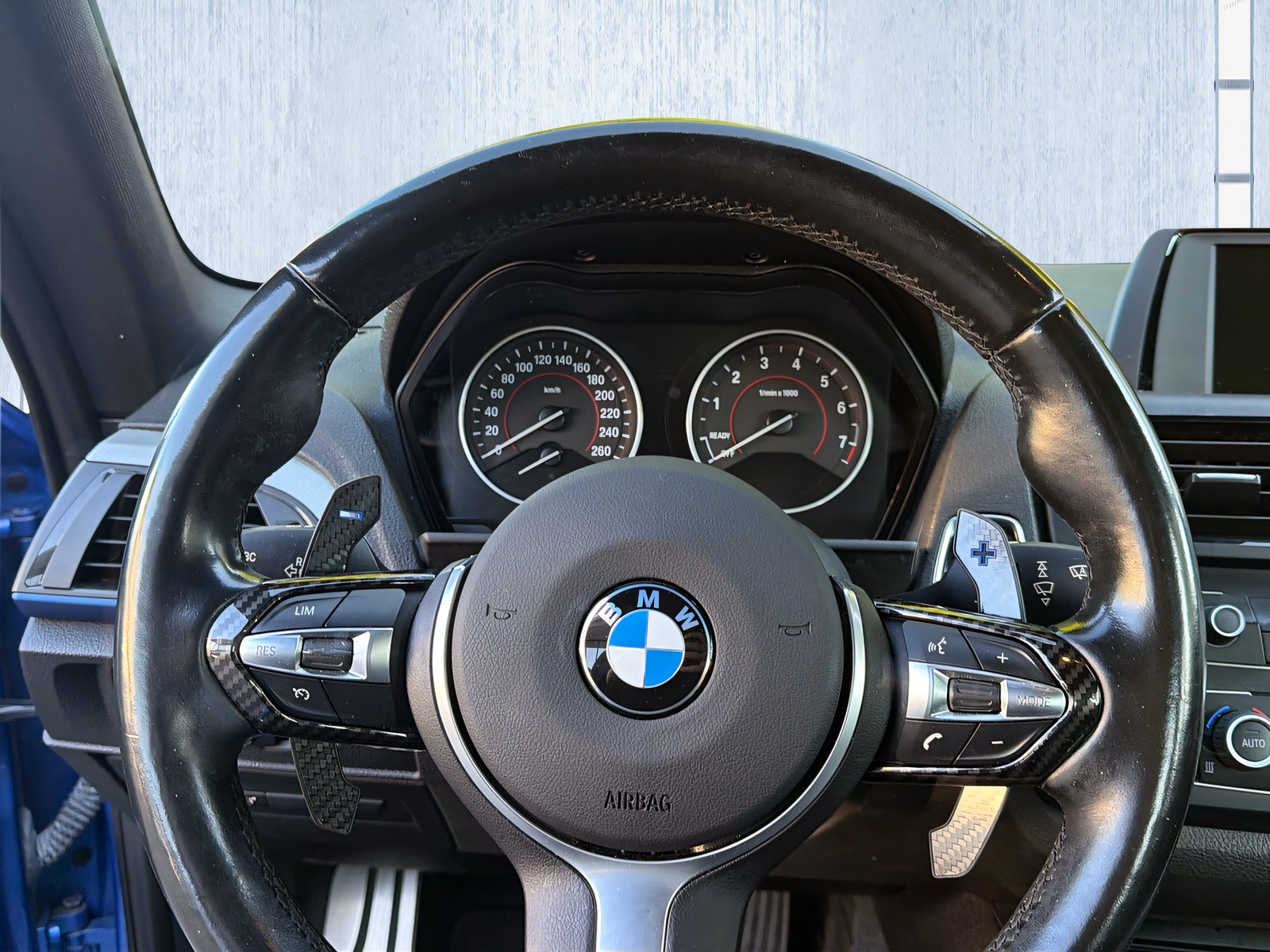BMW M235i Steptronic-image-12