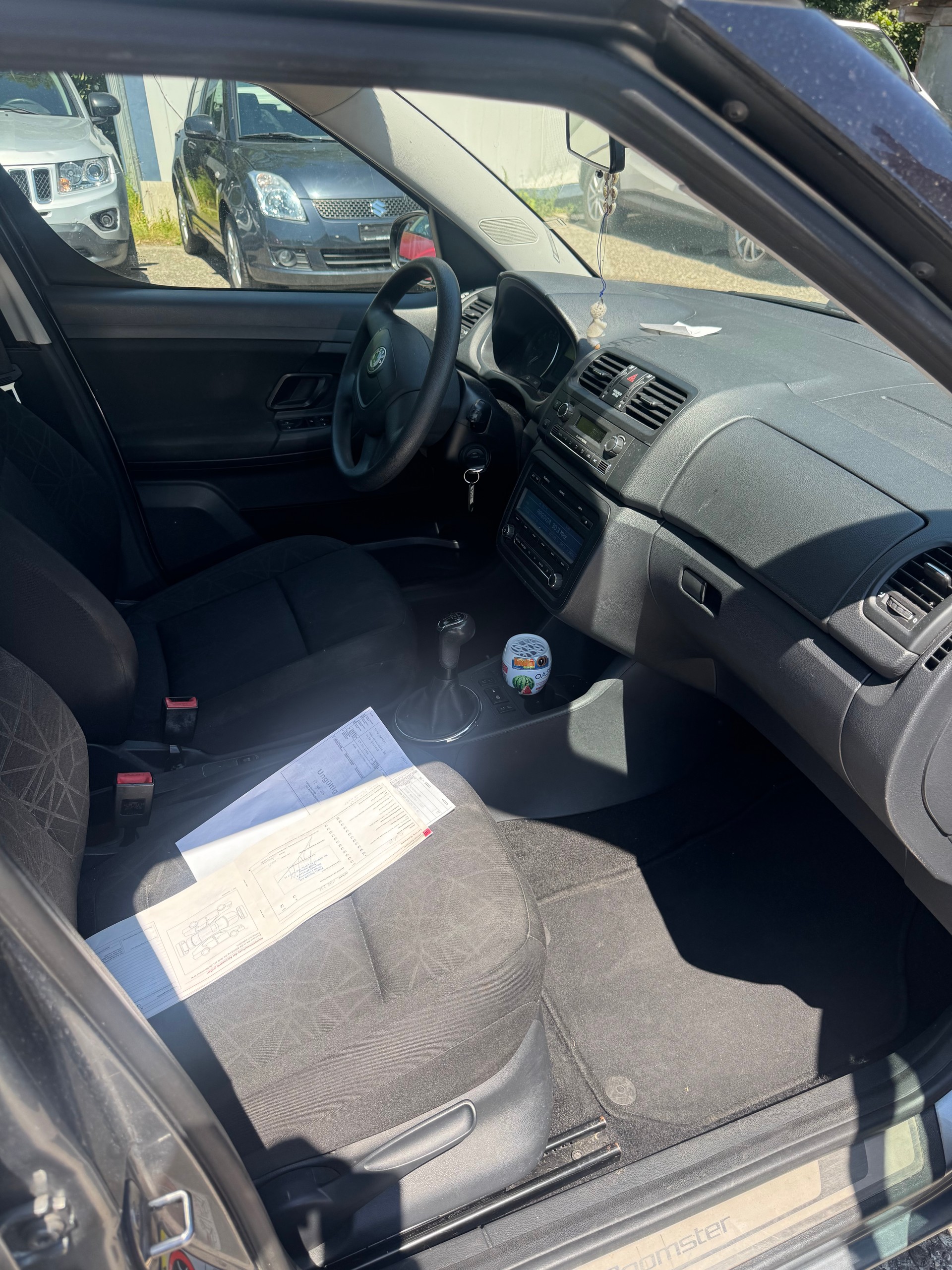 SKODA Roomster 1.6 TDI Magic-image-9