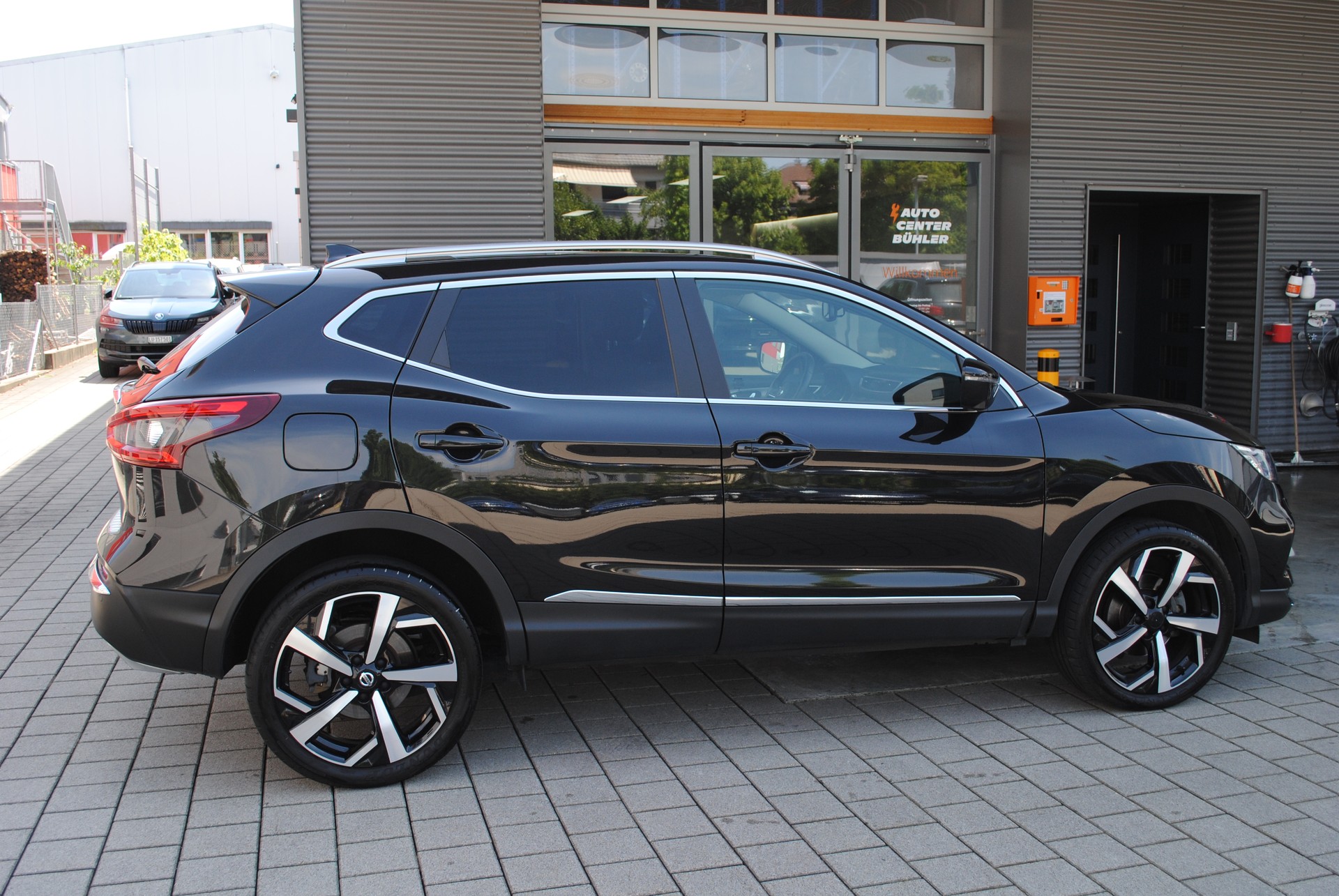 NISSAN Qashqai 1.6 DIG-T tekna +-image-7