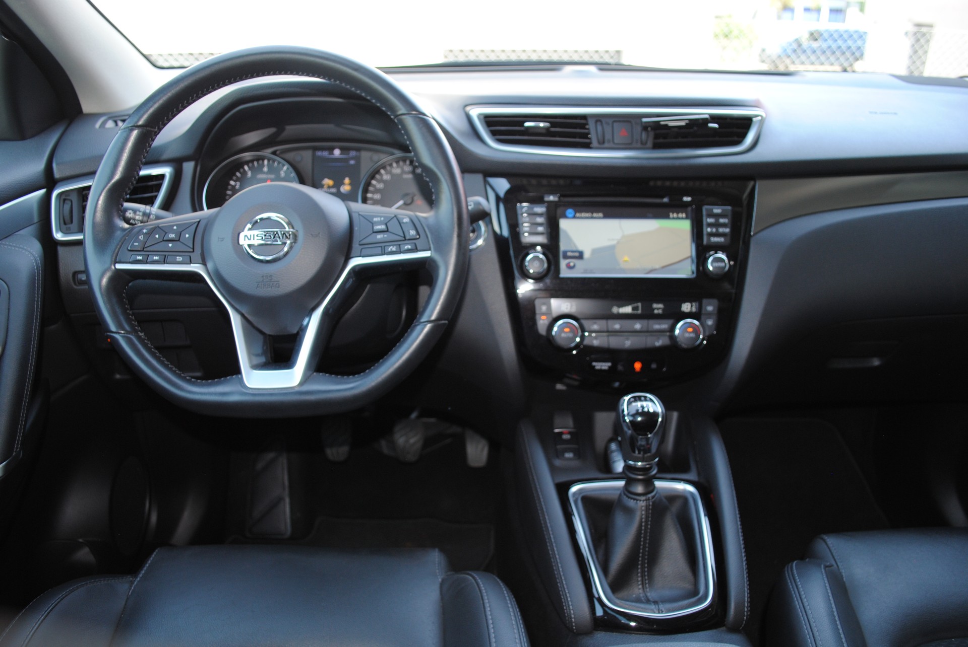 NISSAN Qashqai 1.6 DIG-T tekna +-image-12