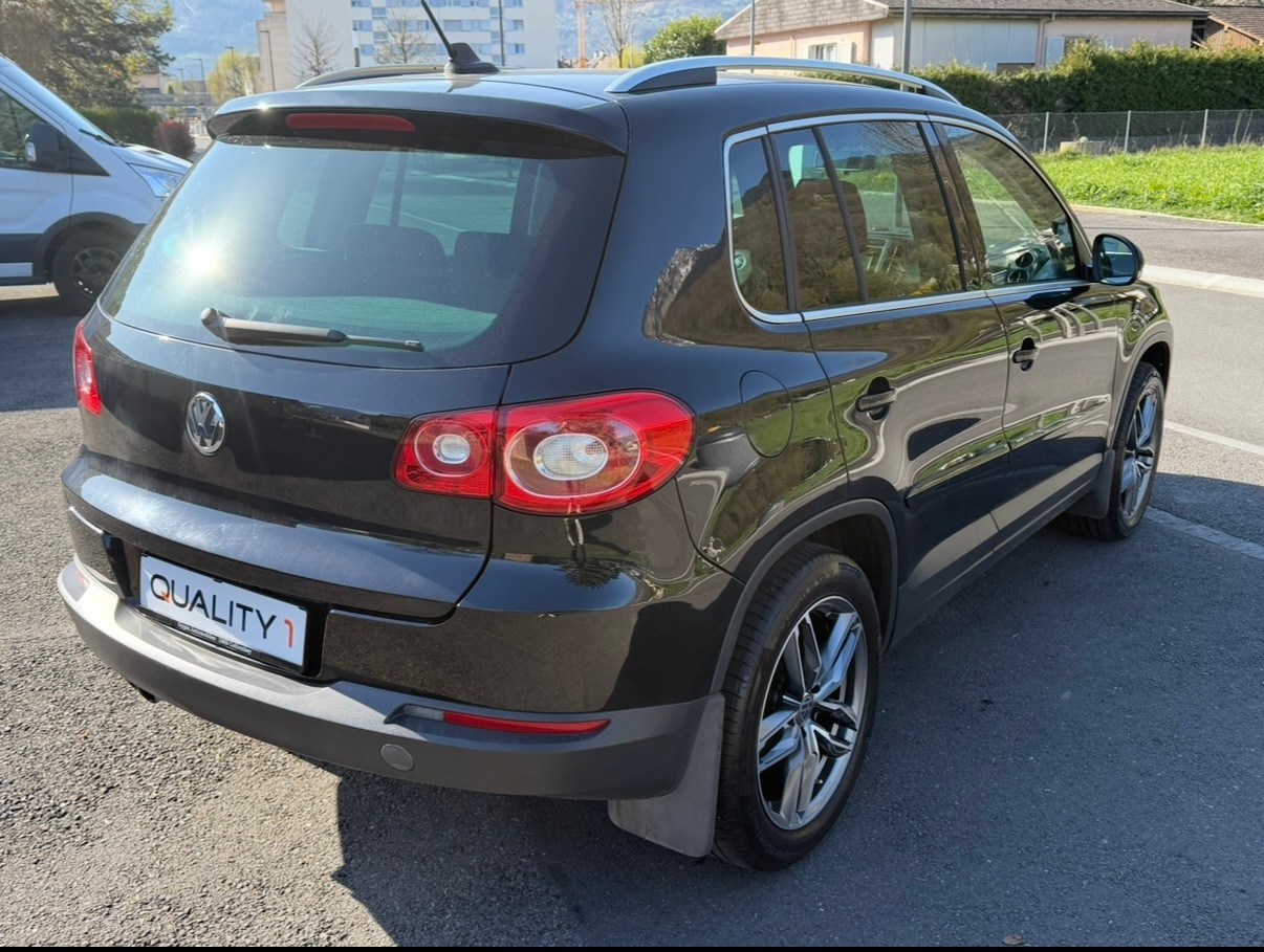 VW Tiguan 2.0 TSI Sport&Style Tiptronic-image-3
