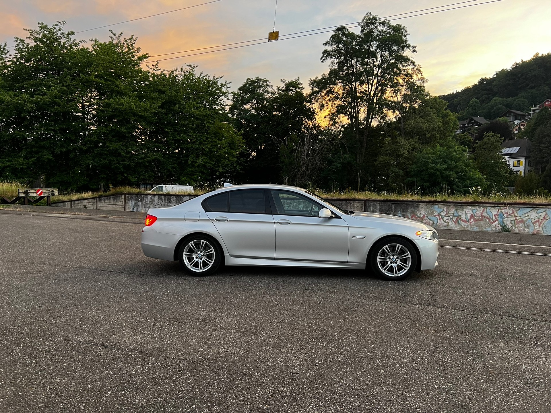 BMW 528i Steptronic-image-1