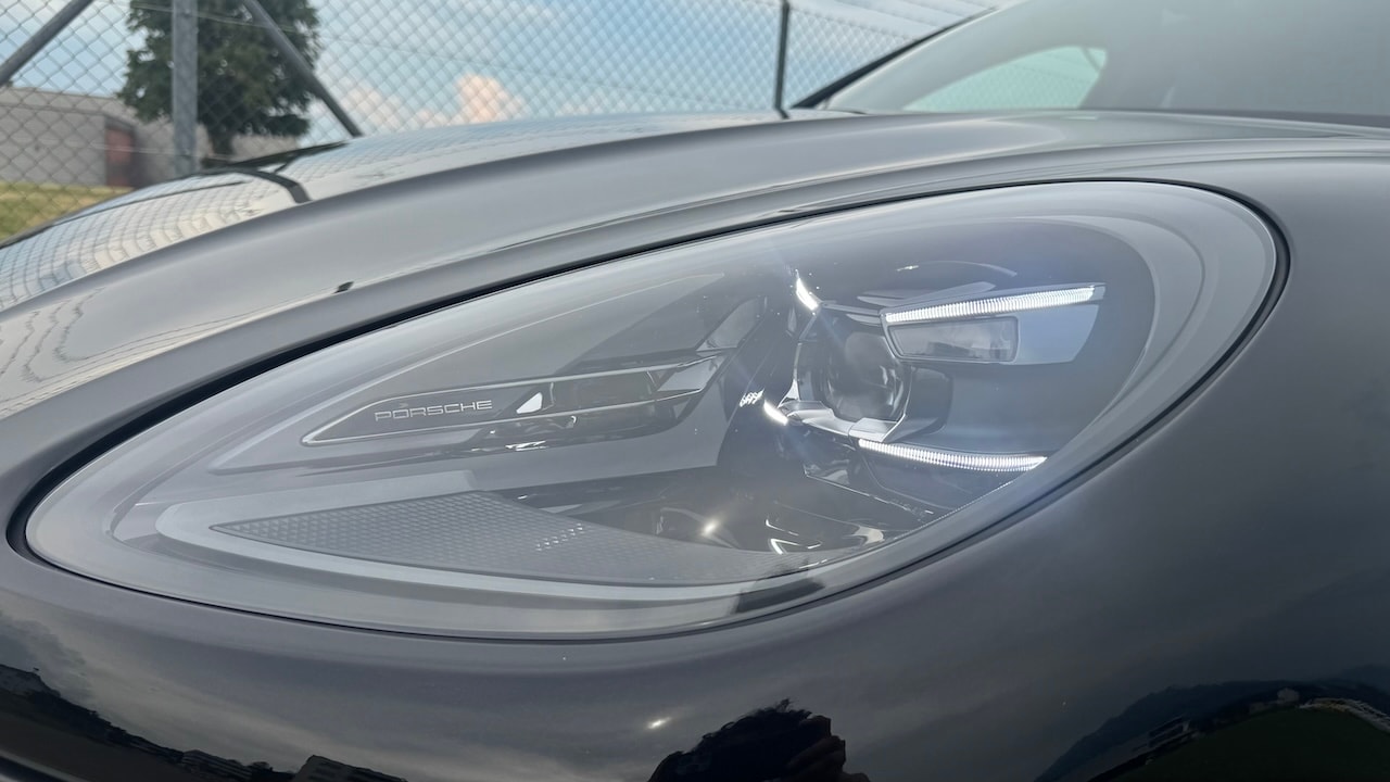 PORSCHE Macan GTS PDK-image-10