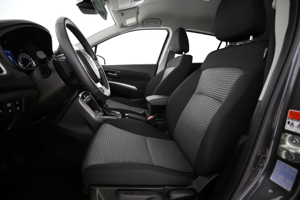 SUZUKI S-Cross 1.5 Compact+ Hybrid 4x4-image-2