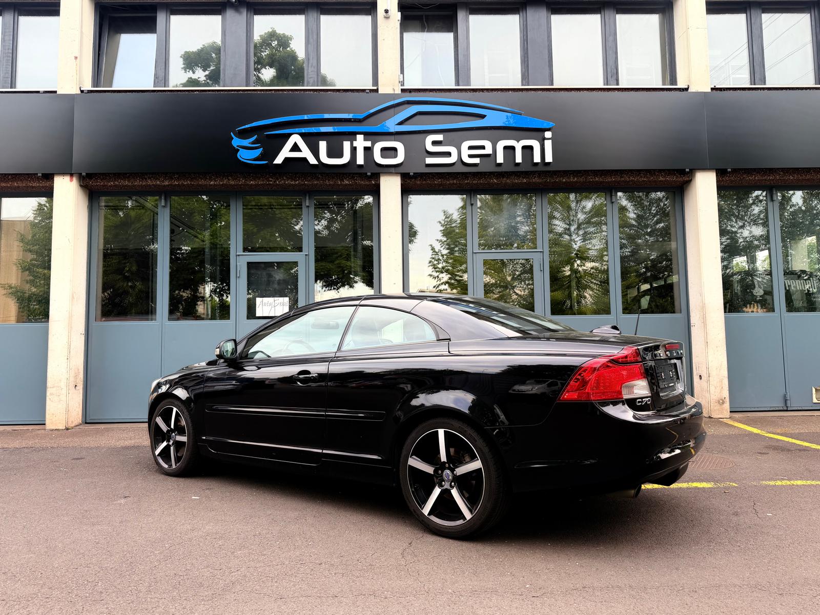 VOLVO C70 T5 Momentum Geartronic-image-4
