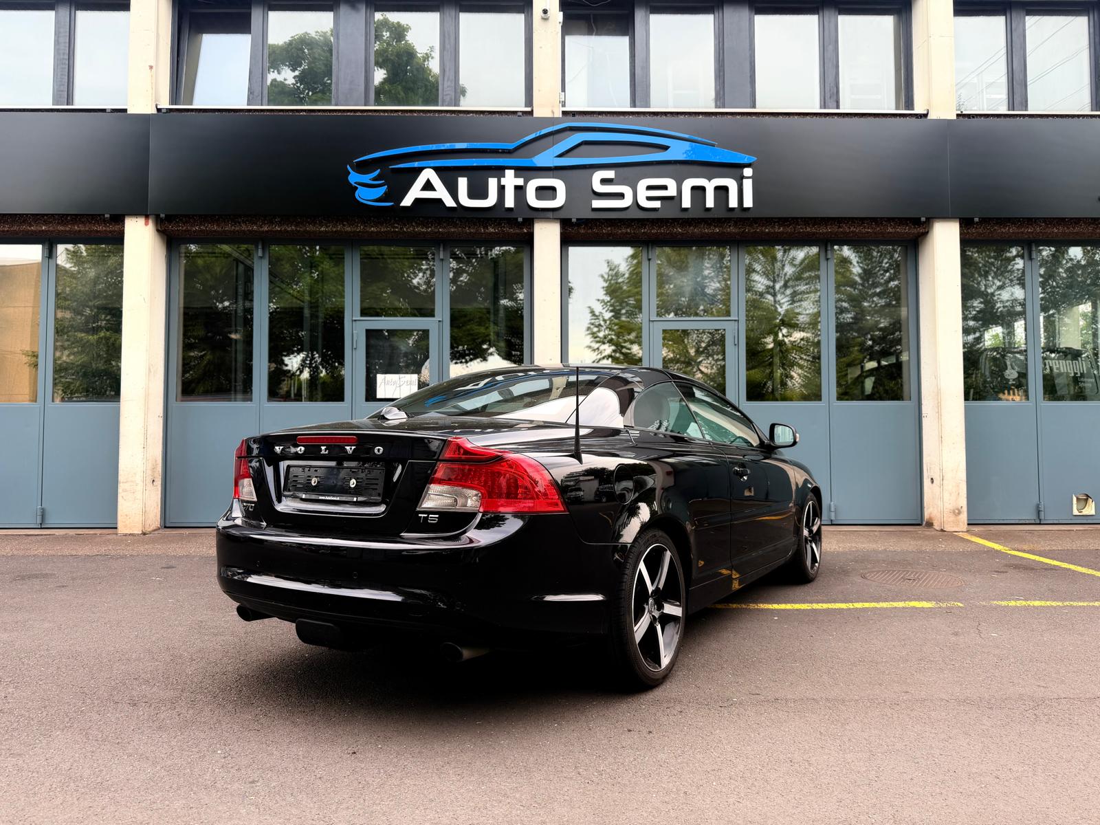 VOLVO C70 T5 Momentum Geartronic-image-6