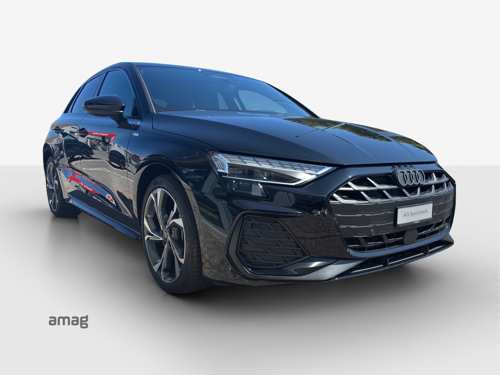 AUDI CH-Ausführung / Gratisservice 10 Jahre oder 100'000km ab 1. Inv.-image-5
