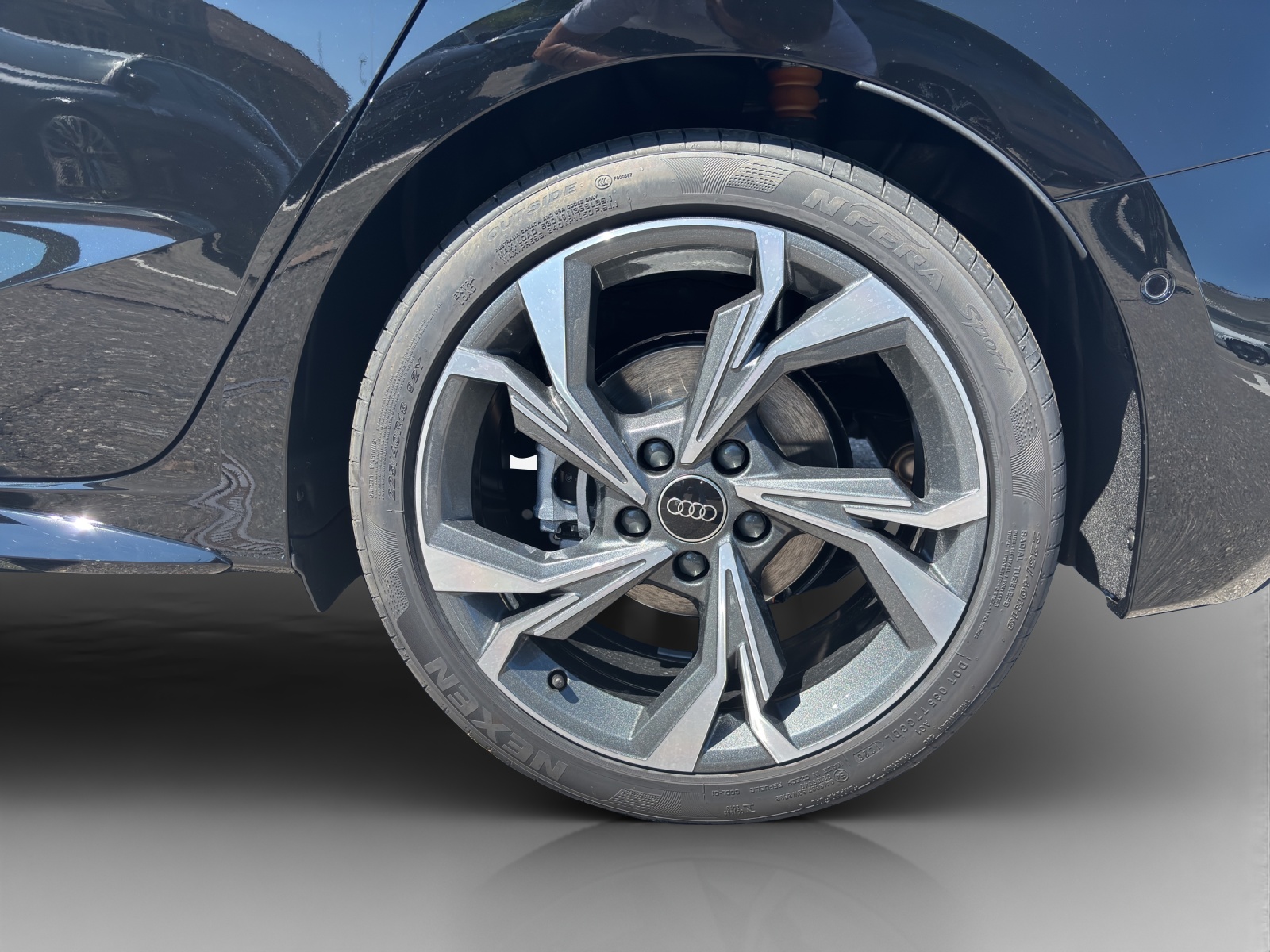 AUDI CH-Ausführung / Gratisservice 10 Jahre oder 100'000km ab 1. Inv.-image-13