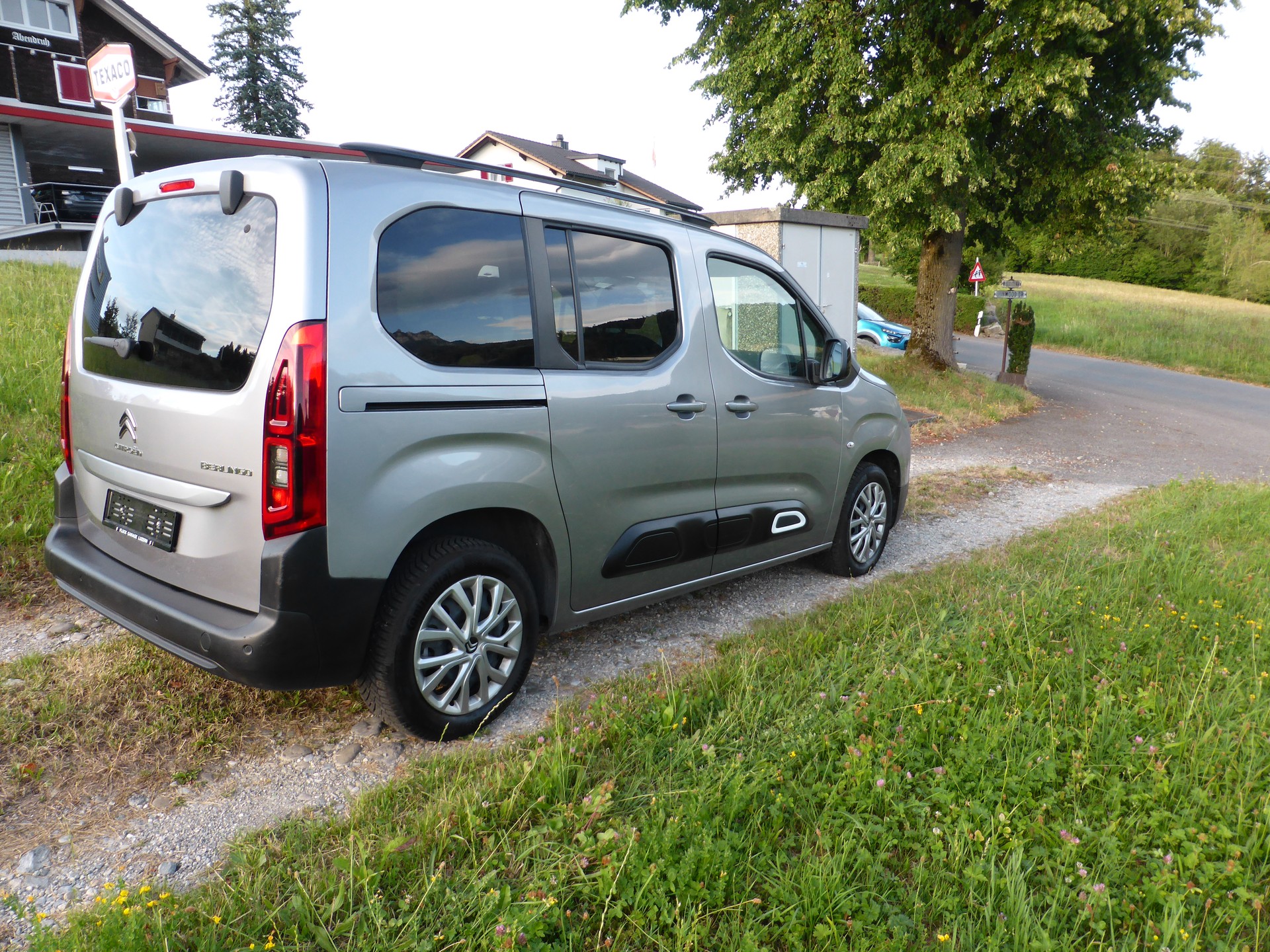 CITROEN Berlingo 1.2i PureTech Feel-image-3