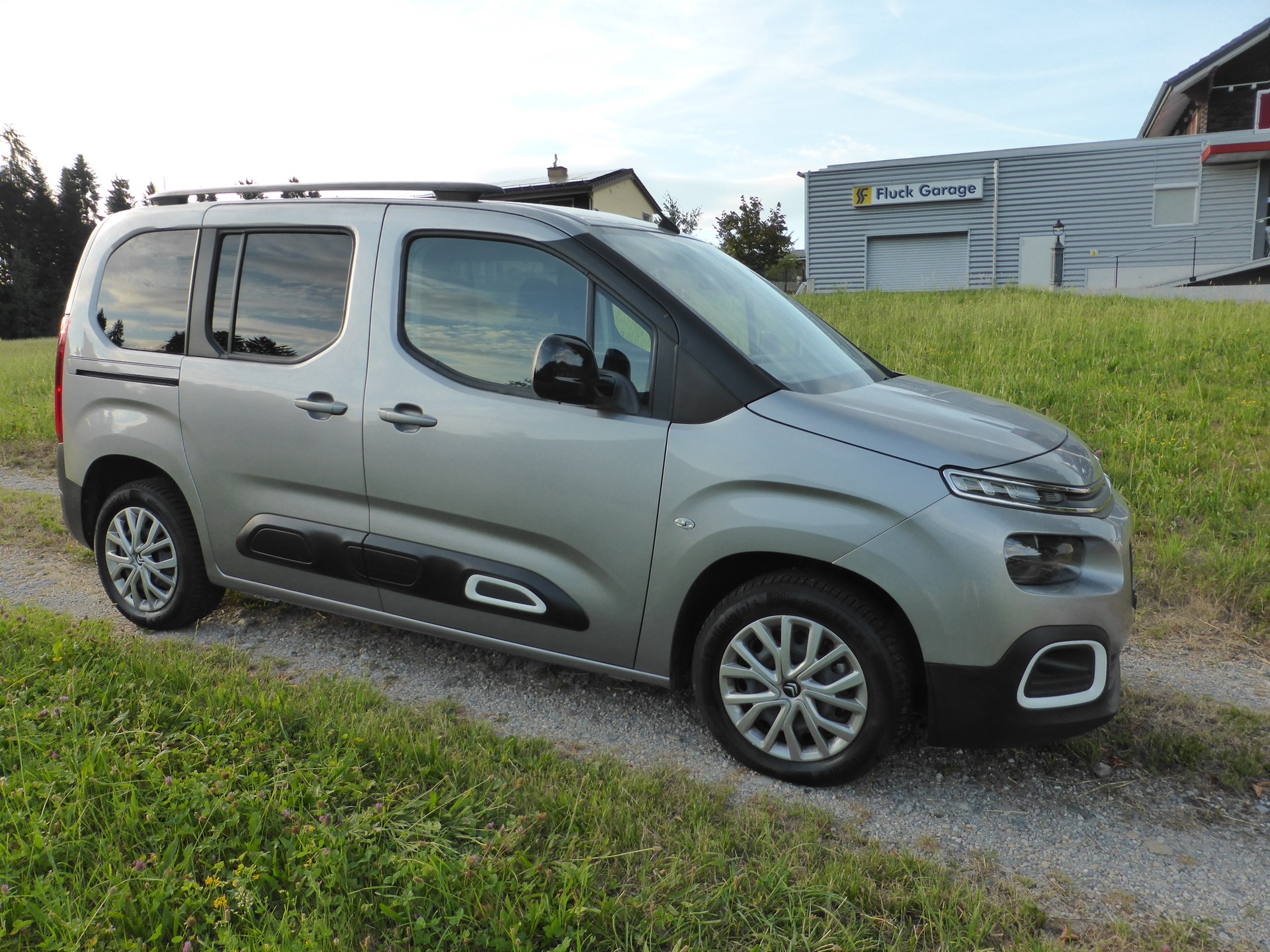 CITROEN Berlingo 1.2i PureTech Feel-image-4