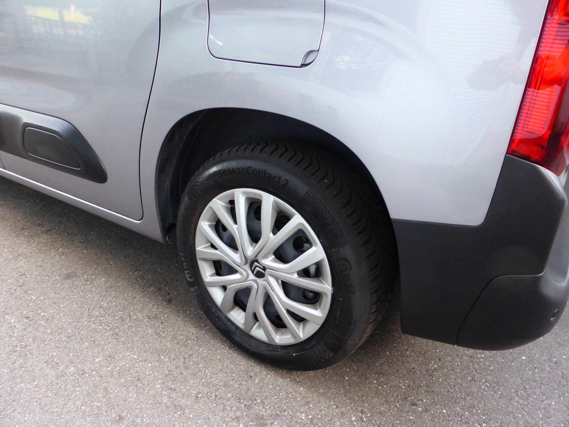 CITROEN Berlingo 1.2i PureTech Feel-image-7