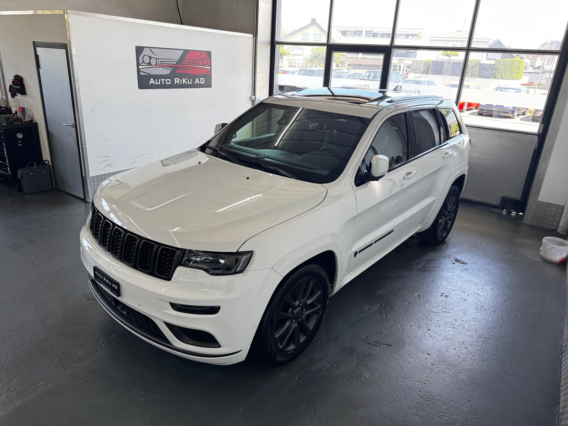 JEEP Grand Cherokee 3.0 CRD S Automatic-image-5