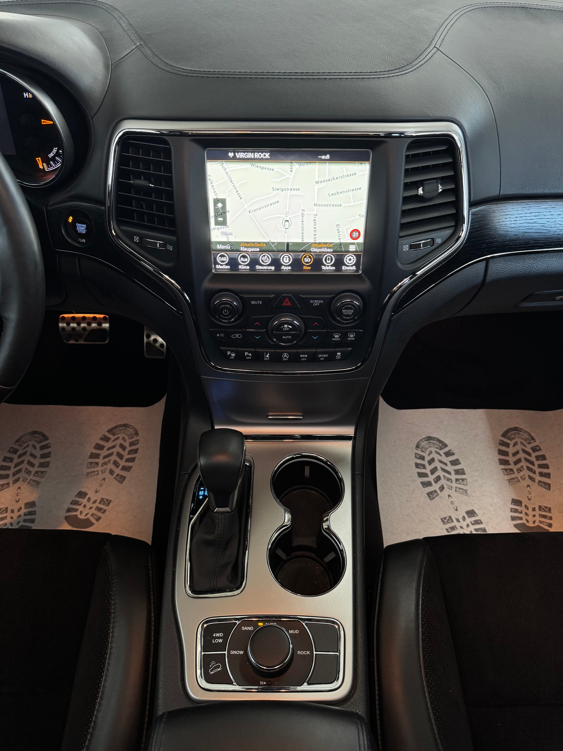 JEEP Grand Cherokee 3.0 CRD S Automatic-image-16