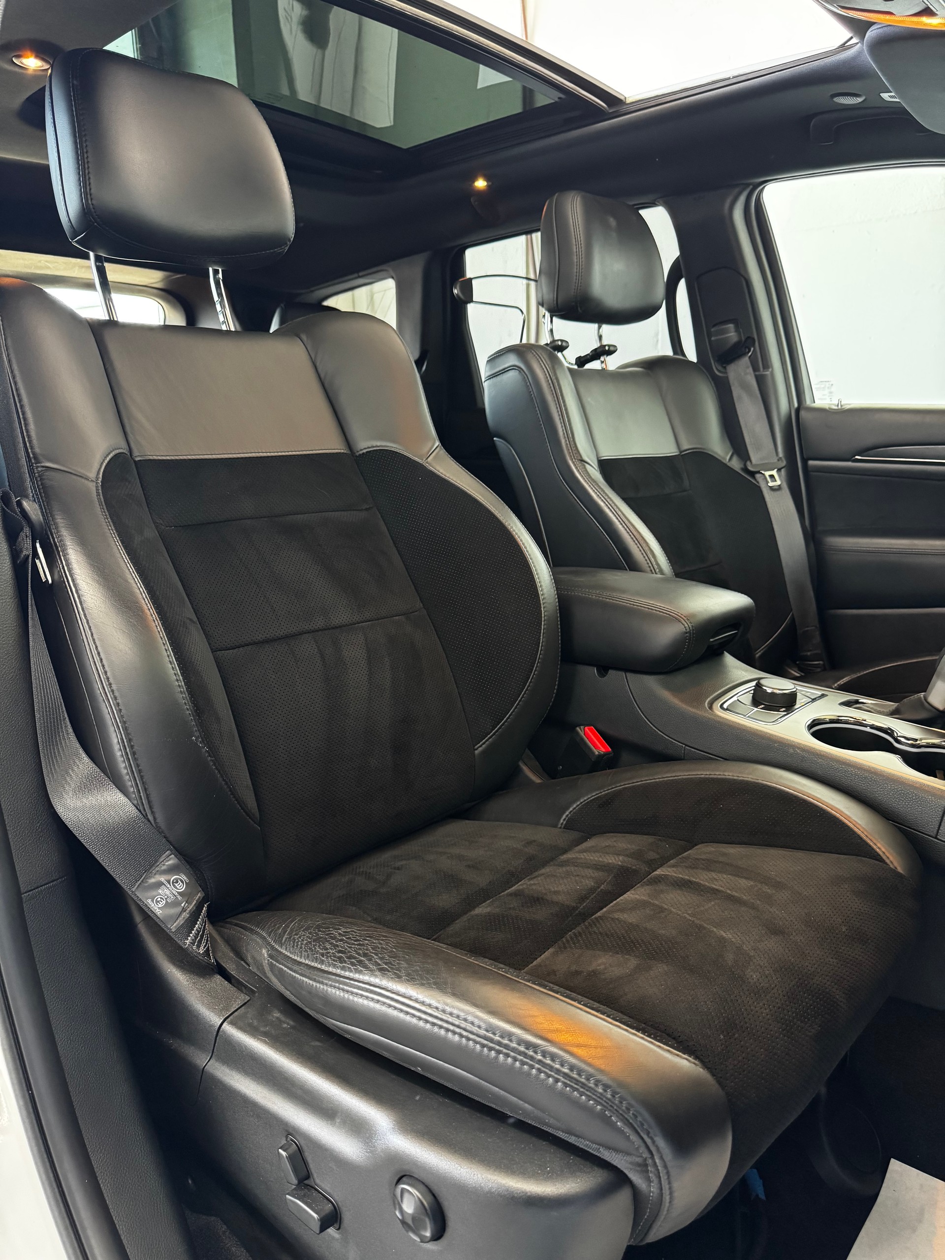 JEEP Grand Cherokee 3.0 CRD S Automatic-image-22