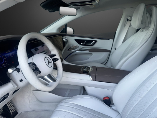 MERCEDES-BENZ EQS 580 4M Executive-image-4